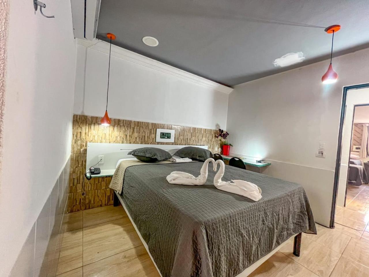 Double or Twin Room photo 3