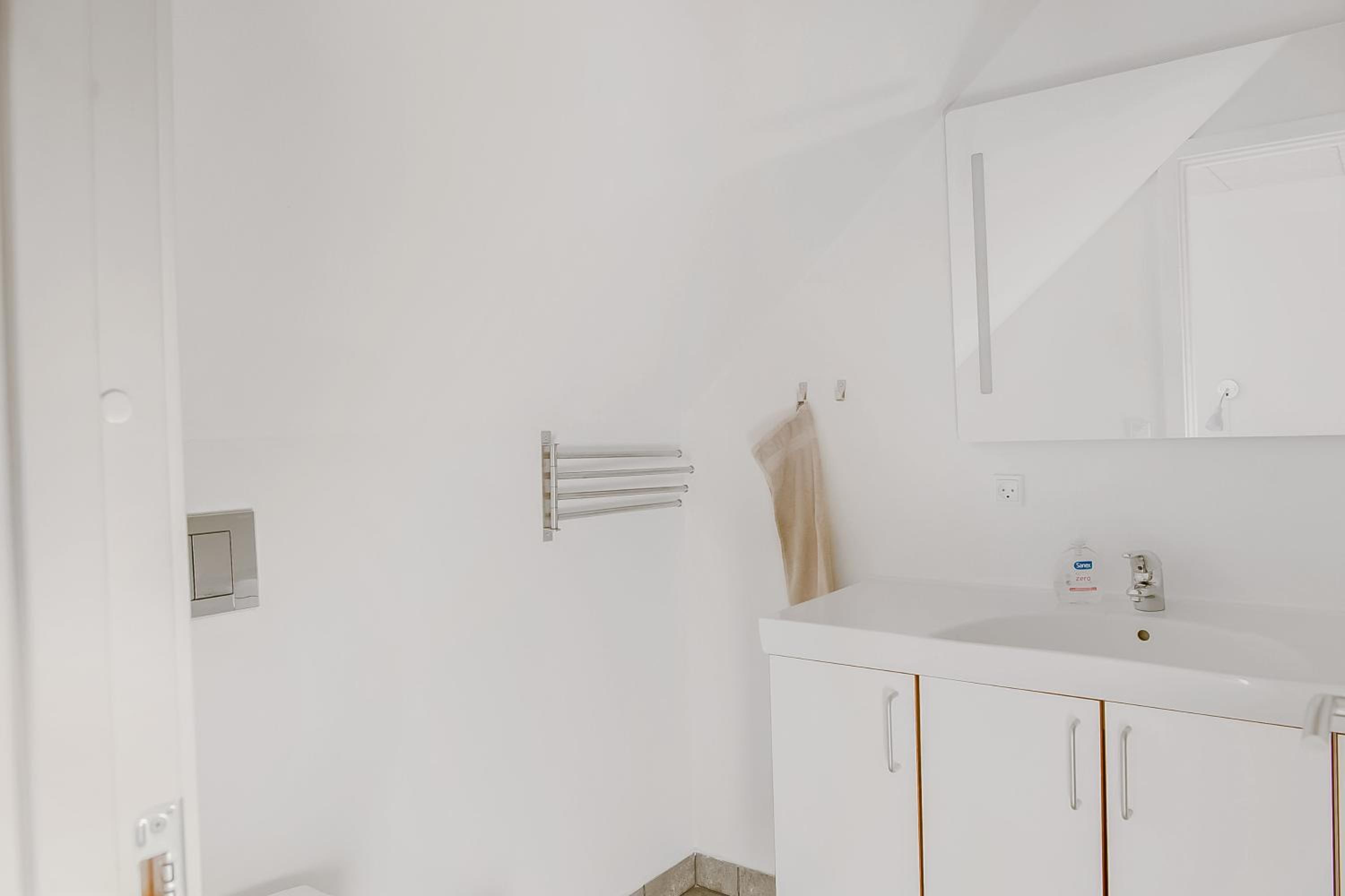 Apartment (4 Adults) - Photo 4