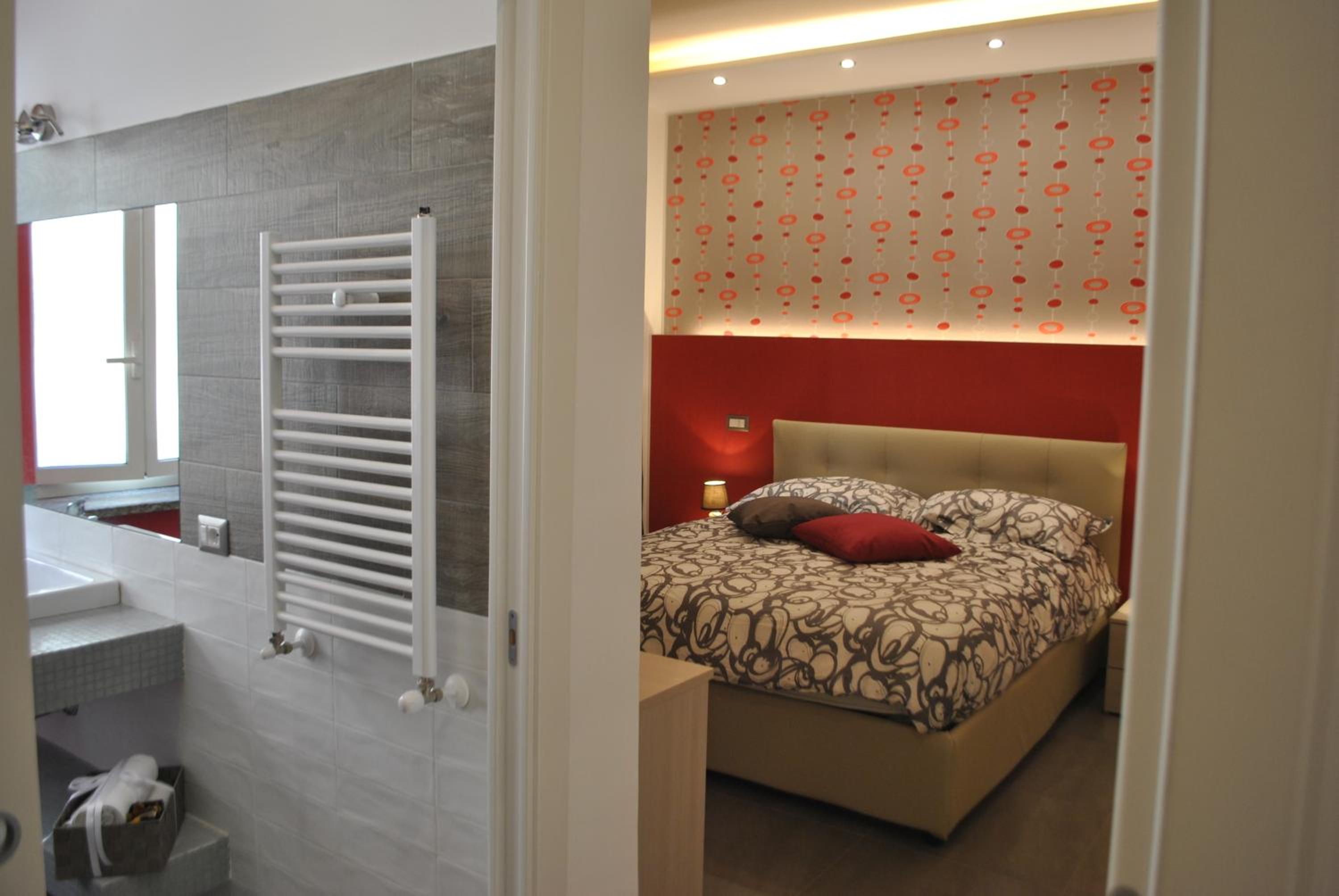 Double Room - Photo 2