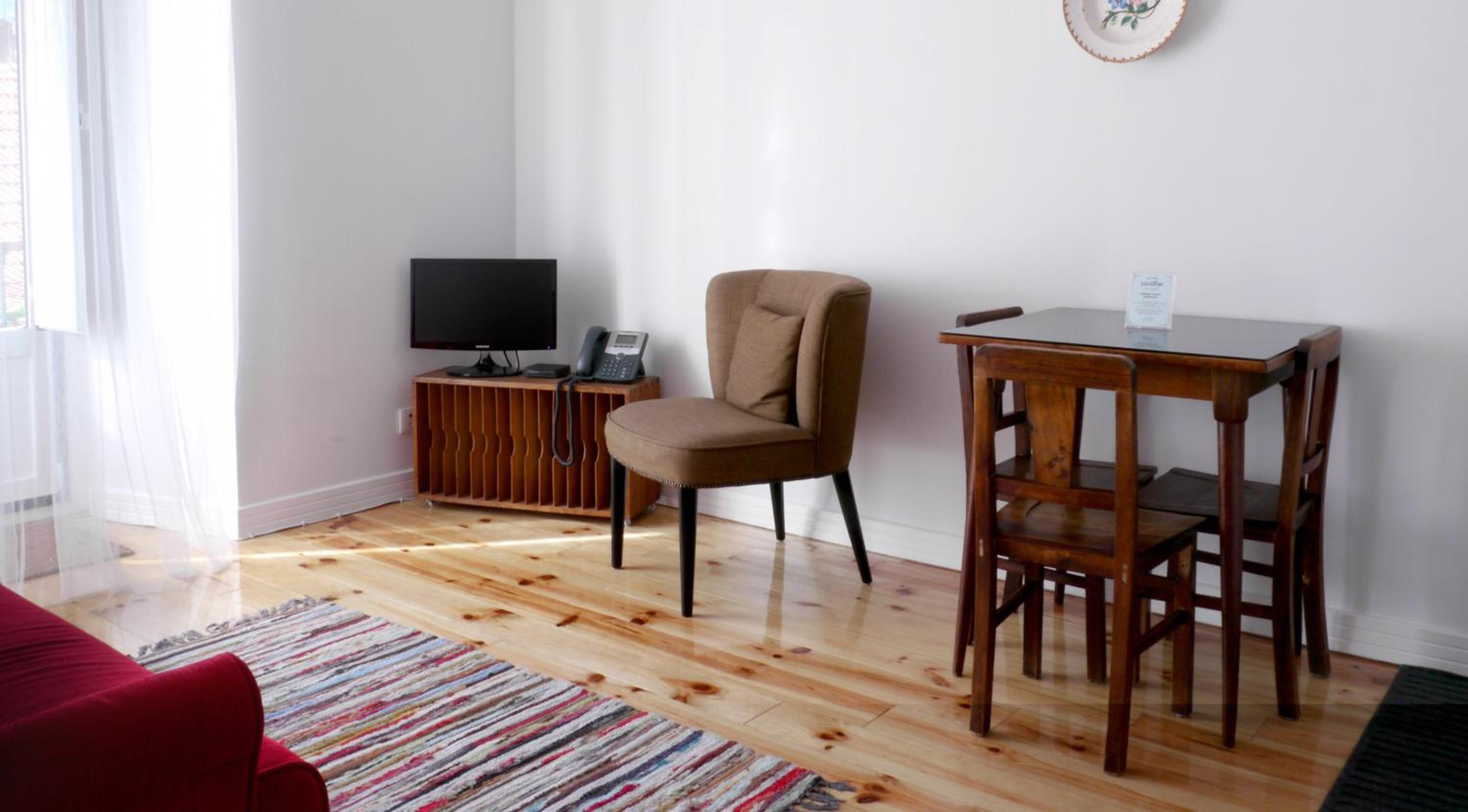 Two-Bedroom Apartment (3 Adults) photo 1