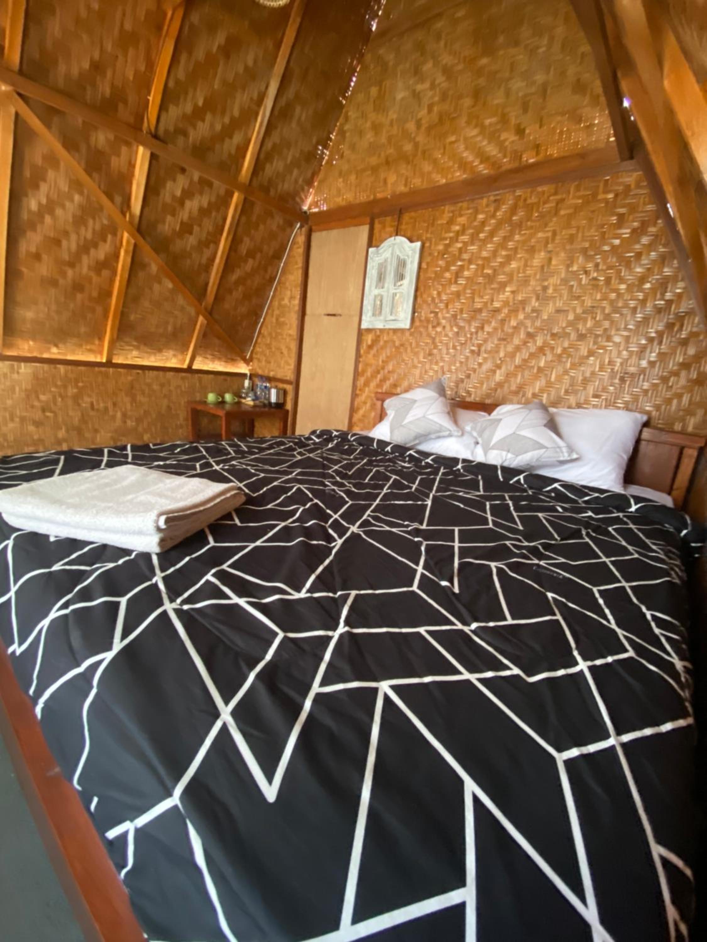 Tent - Photo 4