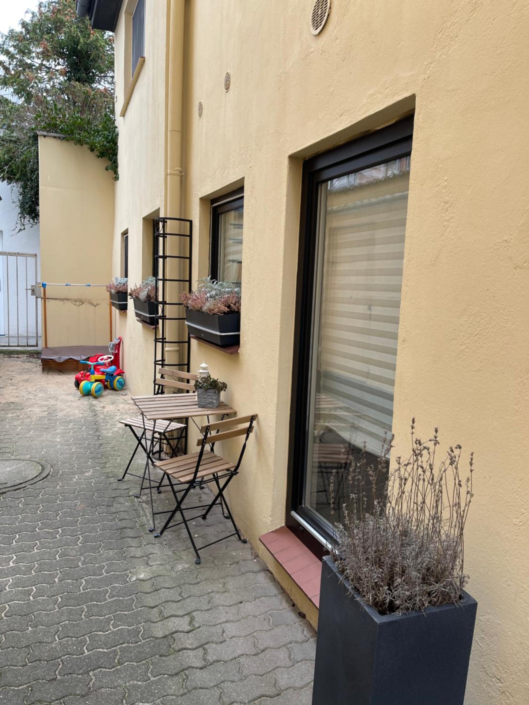 Two-Bedroom Apartment - Photo 21