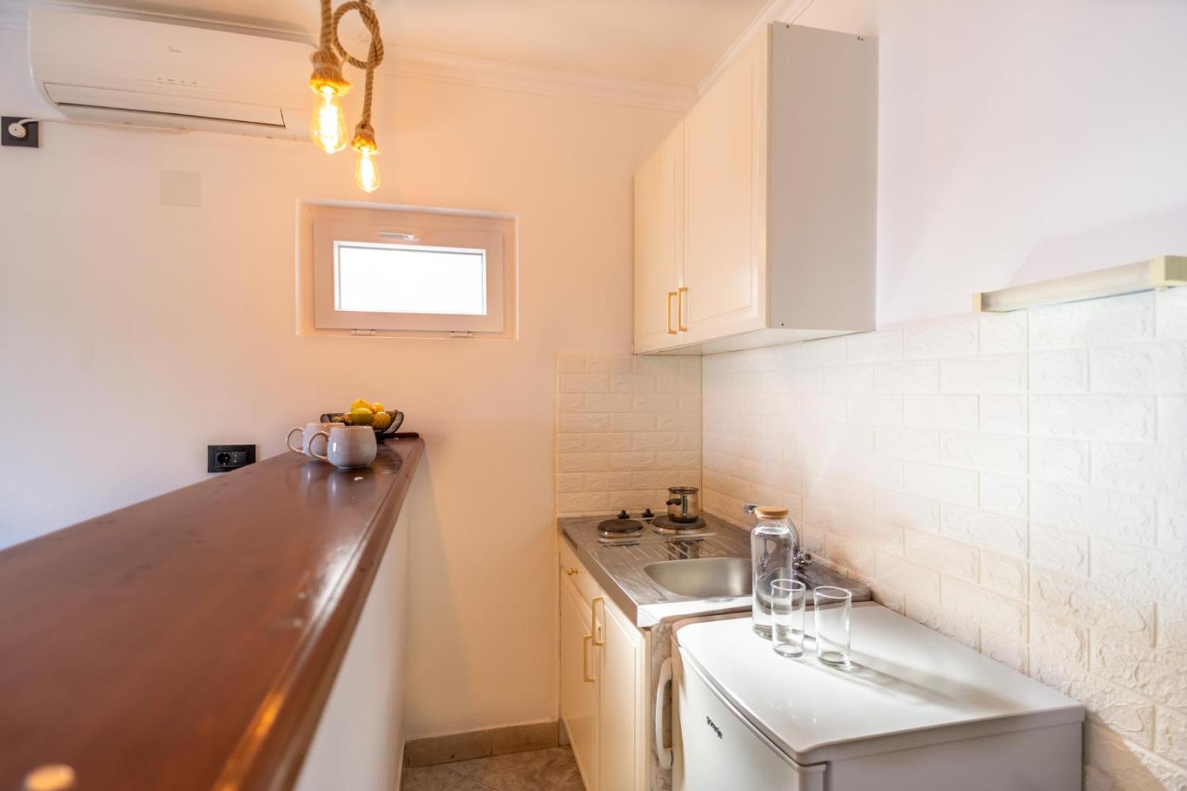 Studio Apartment with Shared Terrace and Sea View photo 1