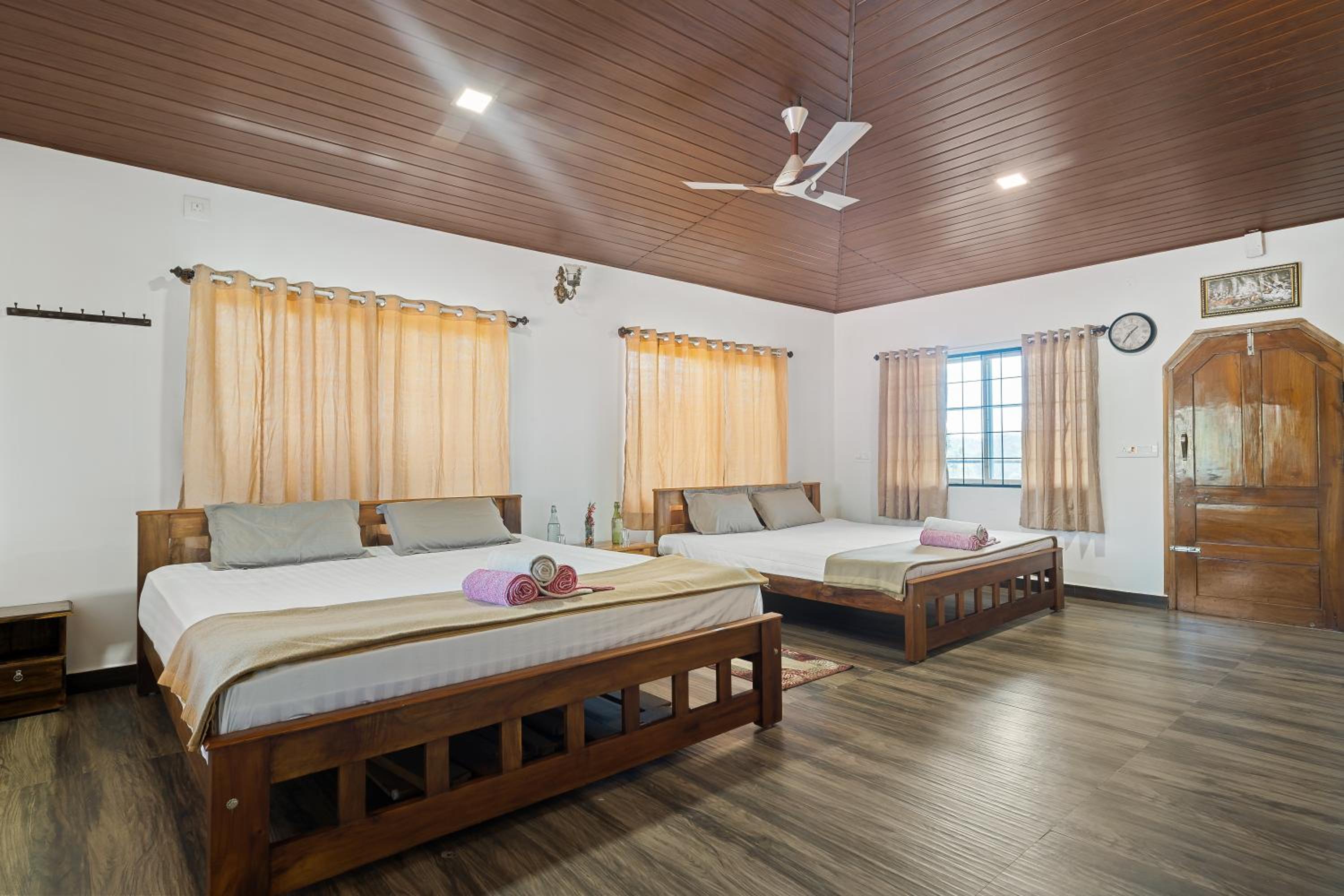 Classic Quadruple Room