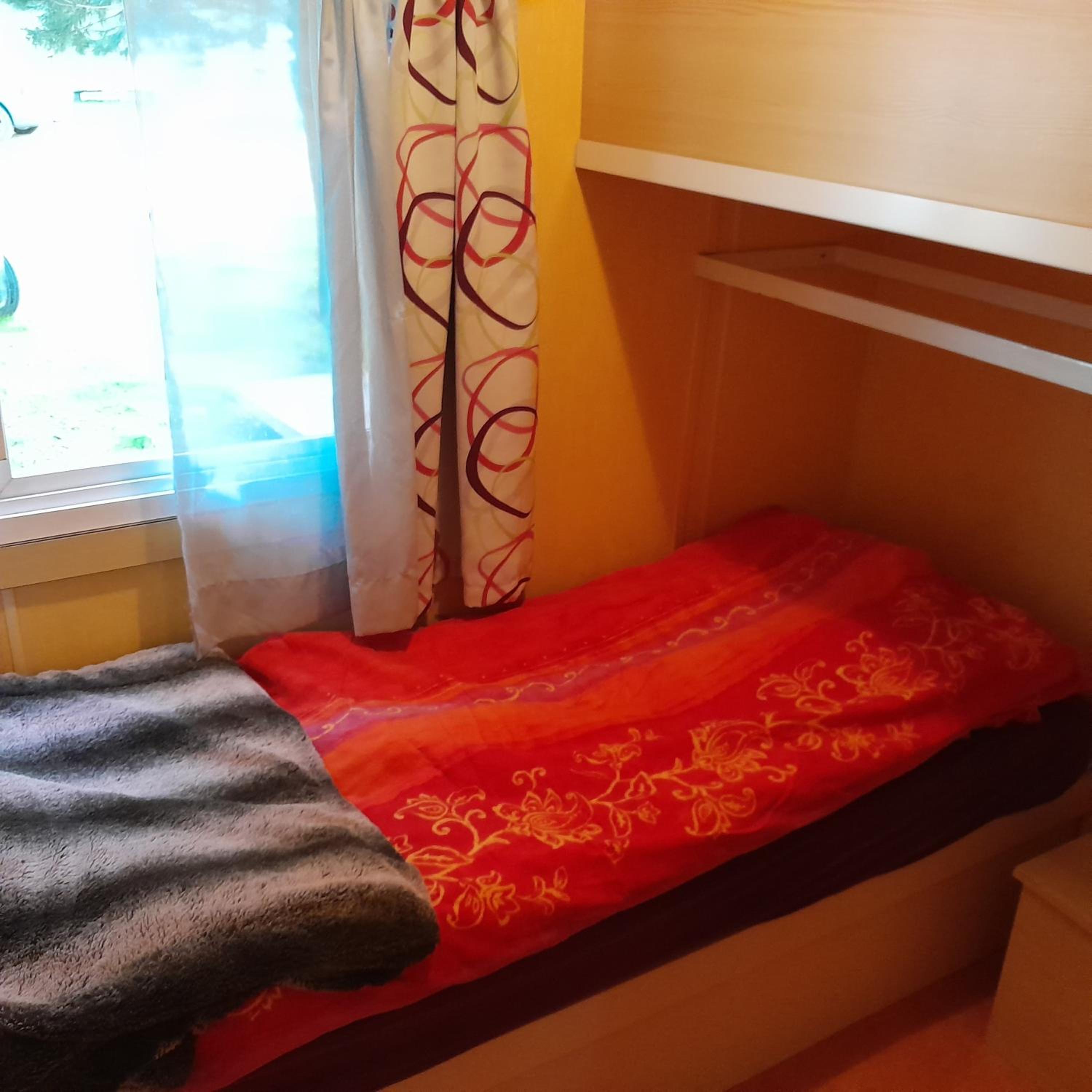 Mobile Home photo 3