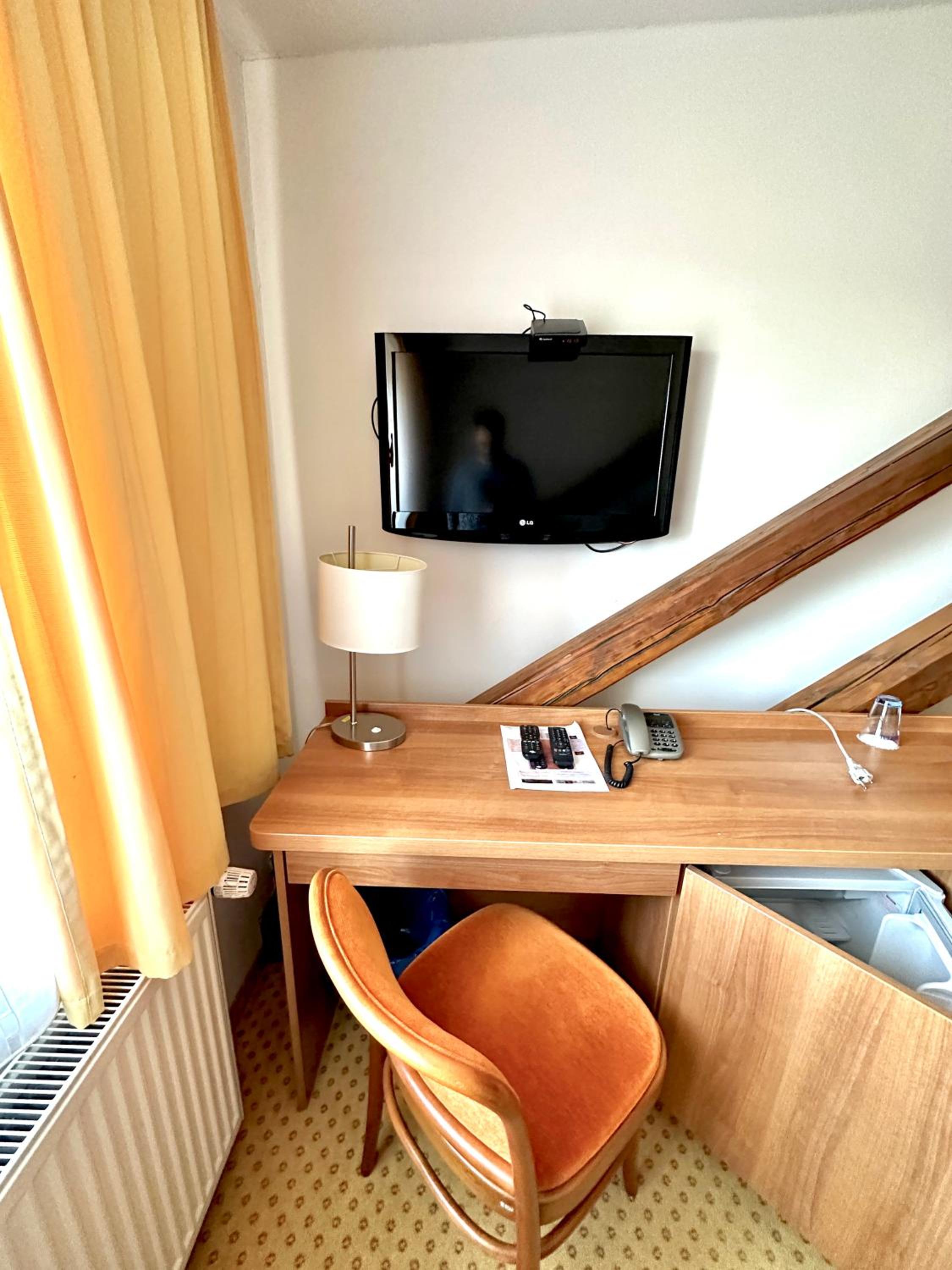 Single Room photo 3