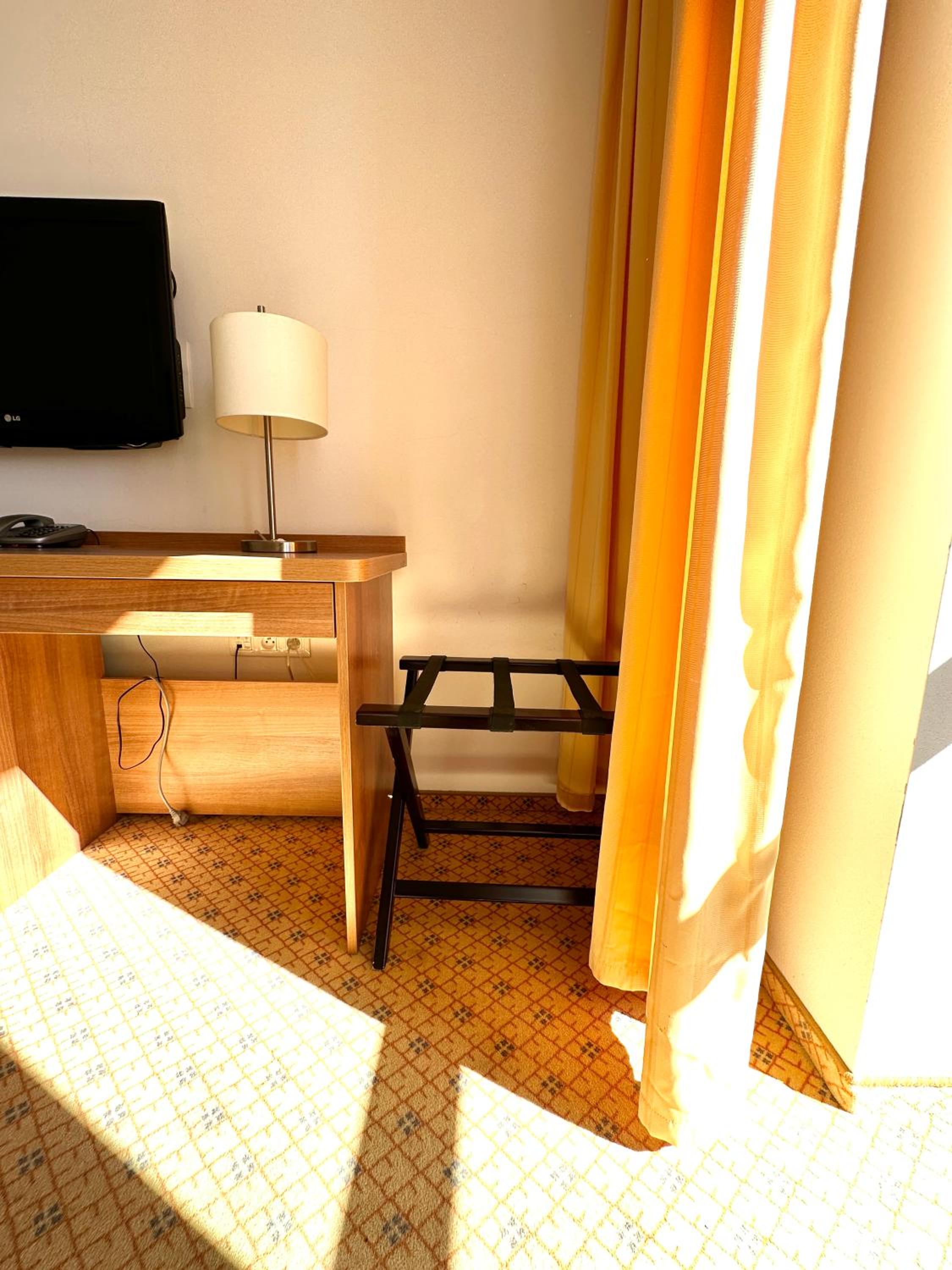 Double Room with Balcony photo 3