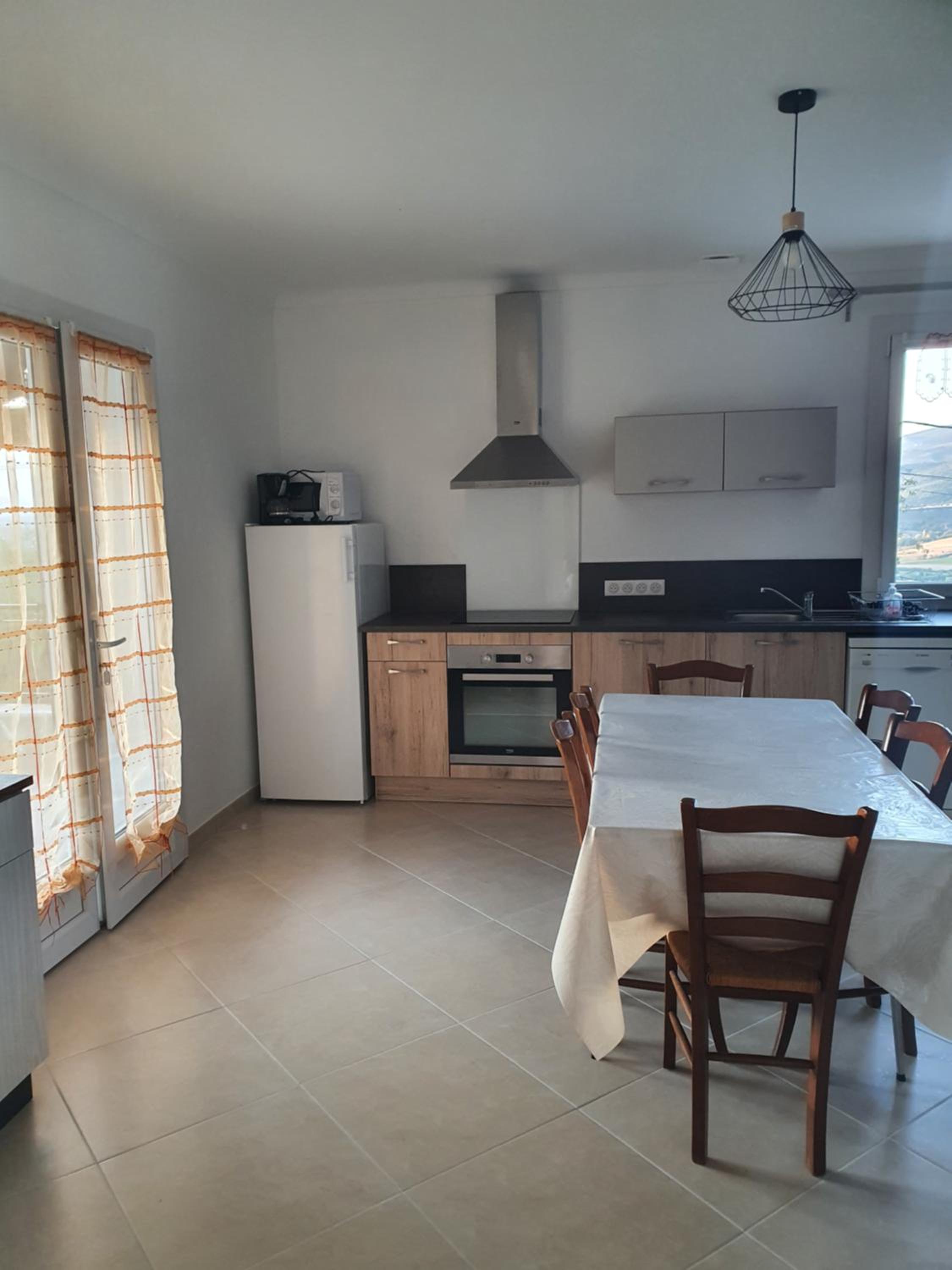 Apartment with Terrace photo 3