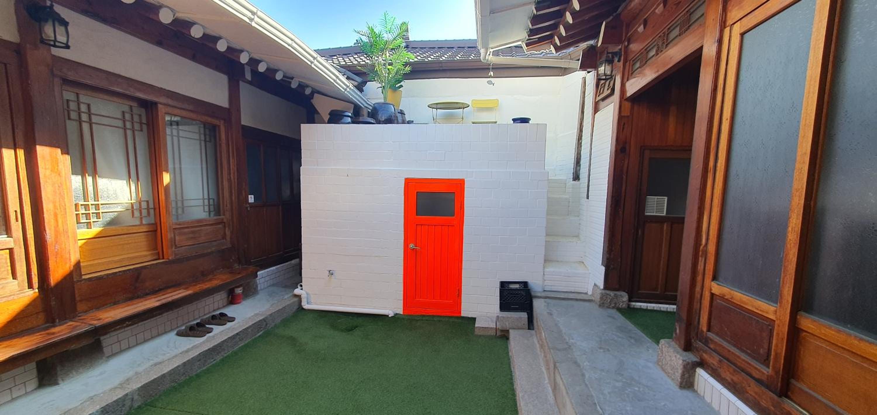 Two-Bedroom Villa - Photo 22