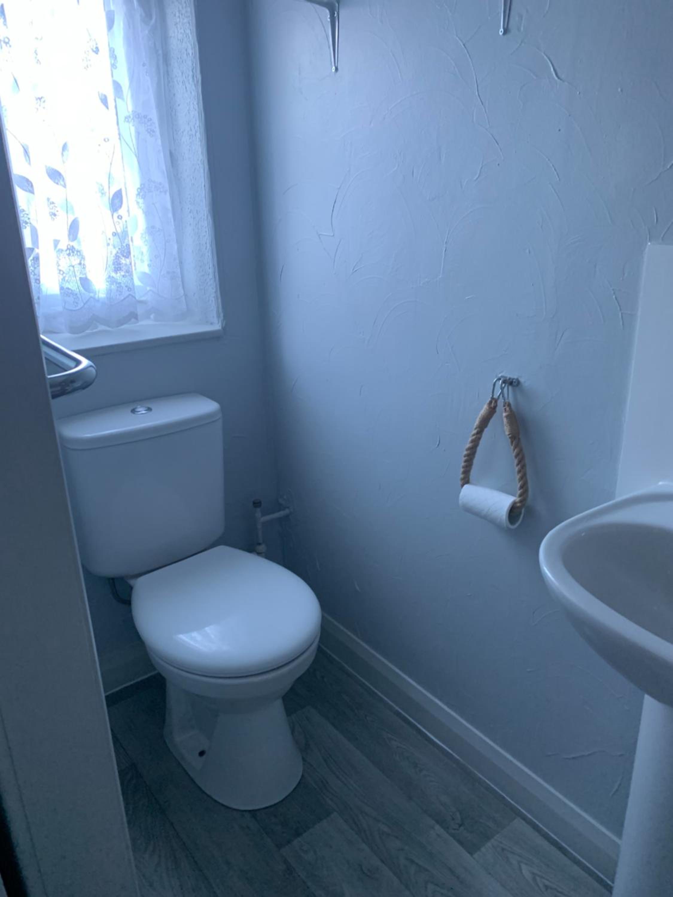 Standard Double Room - Photo 2