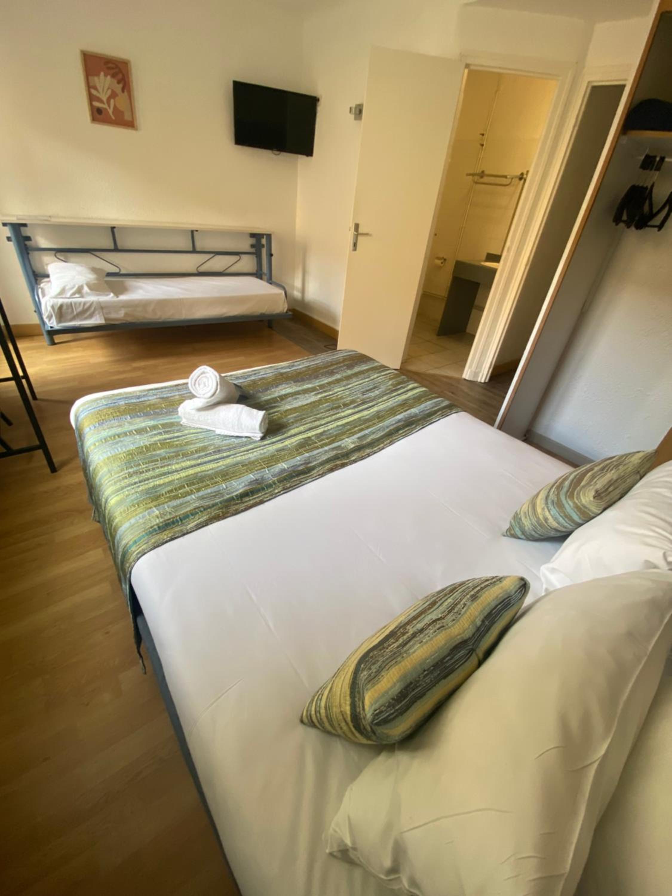 Budget Triple Room