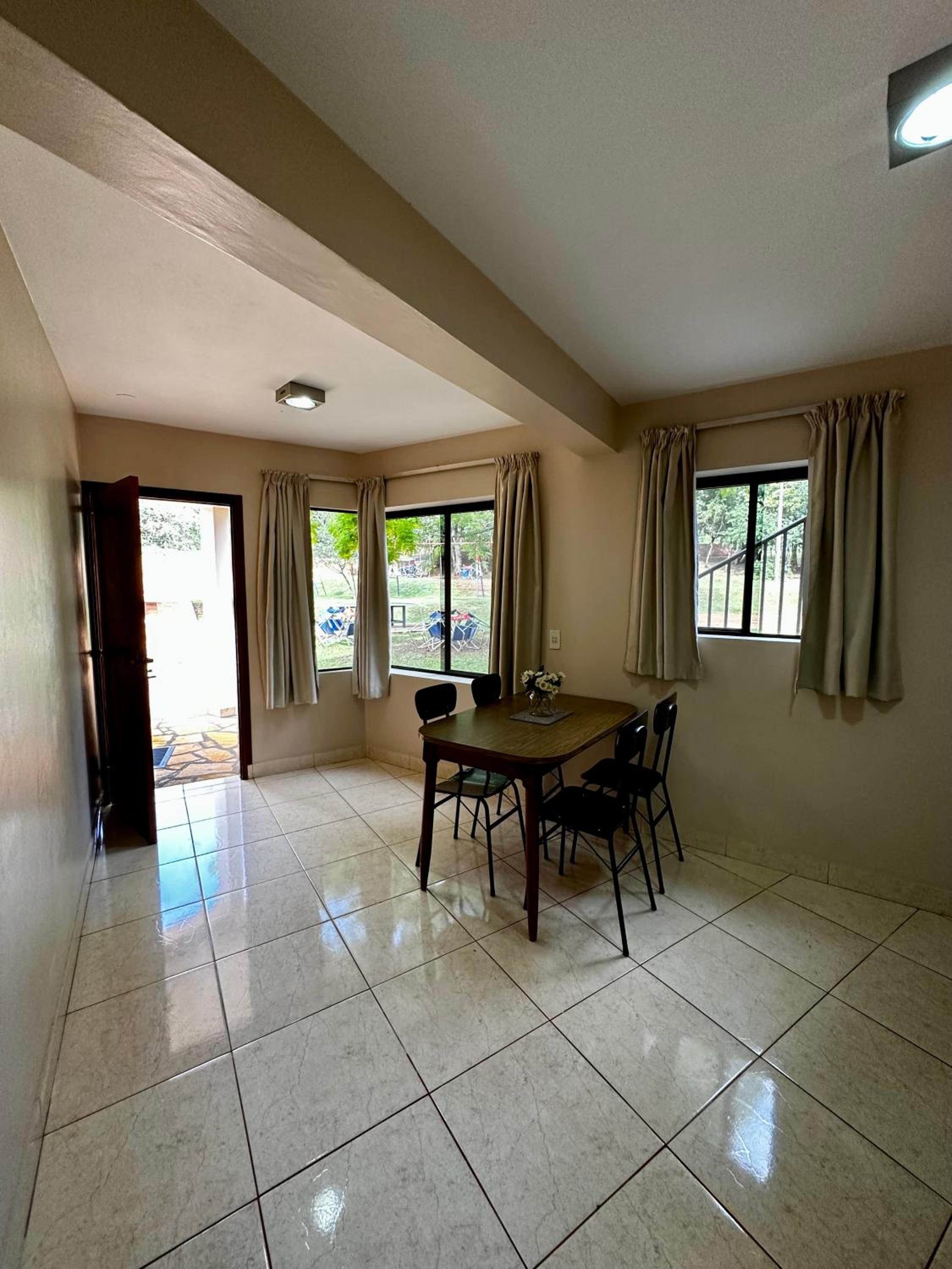 Family Room photo 2