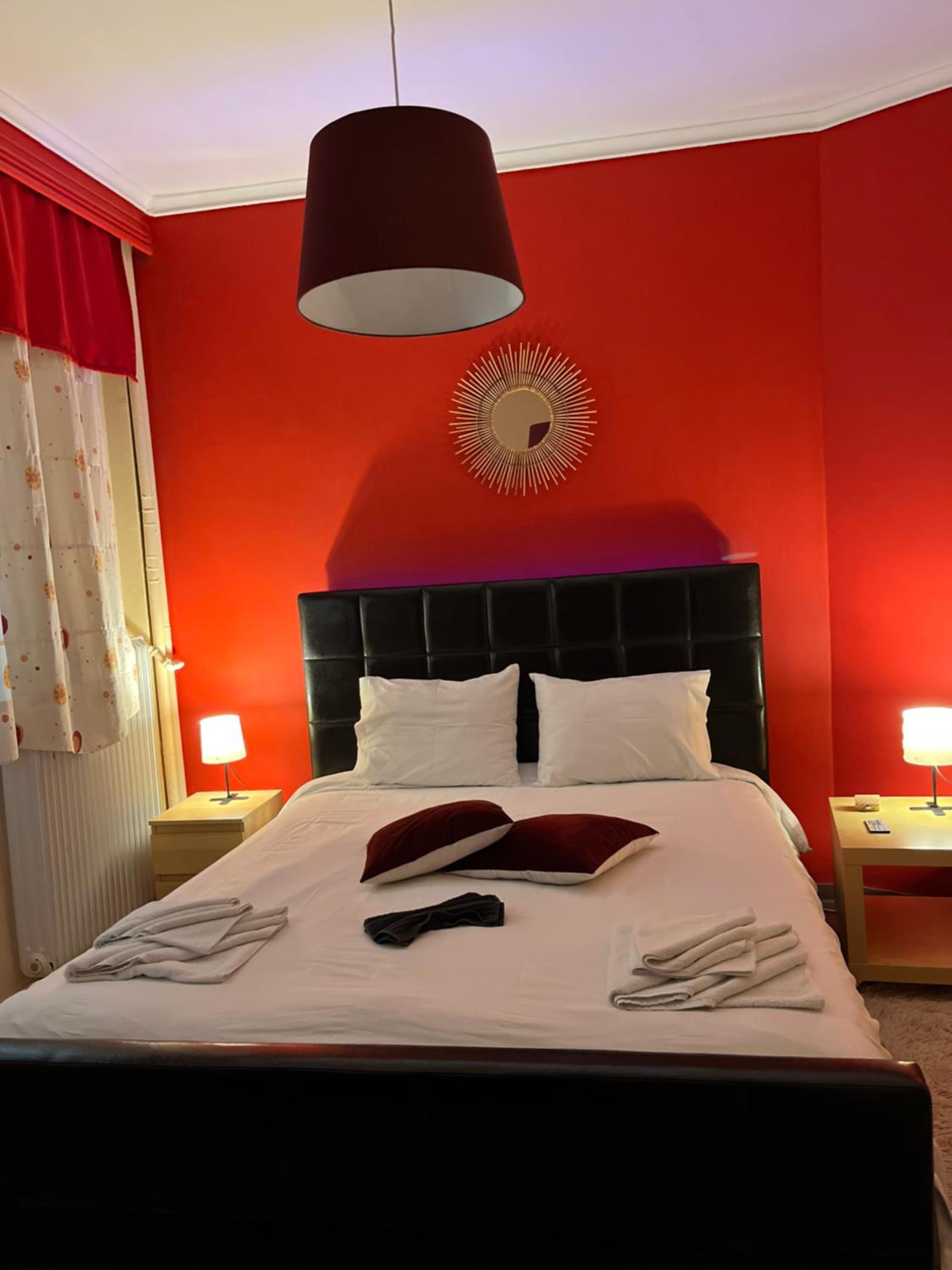 One-Bedroom Apartment - Photo 18