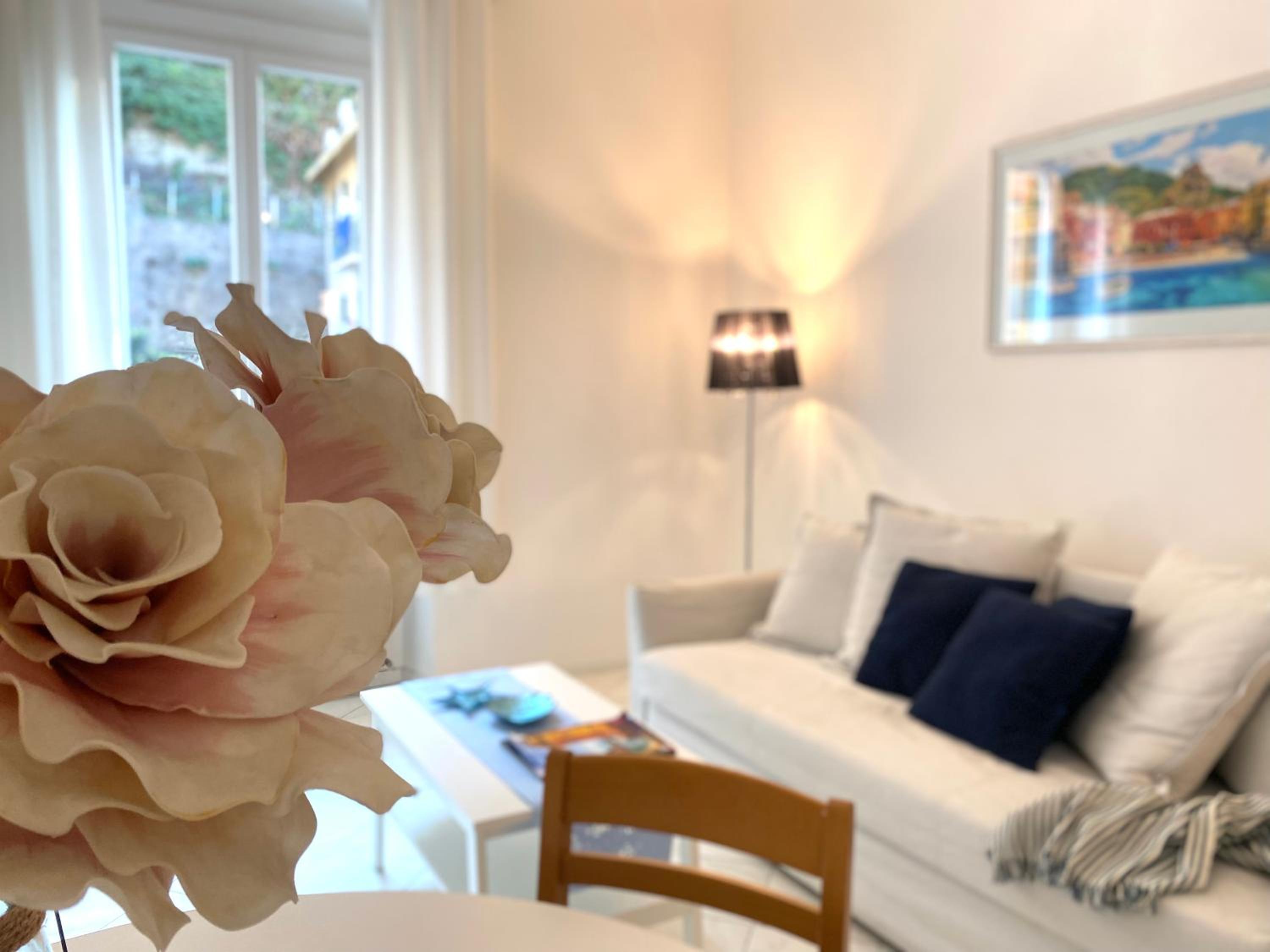 Apartment - Photo 2