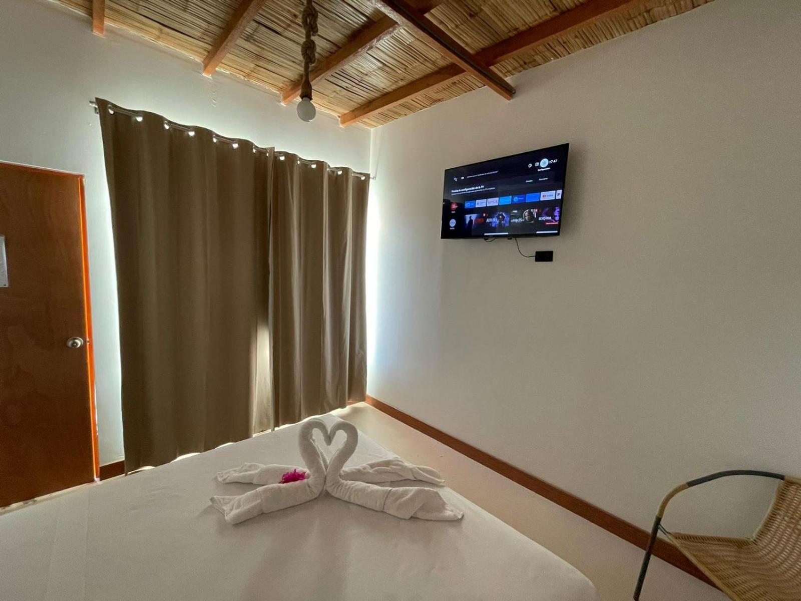 Queen Room With Pool View photo 1