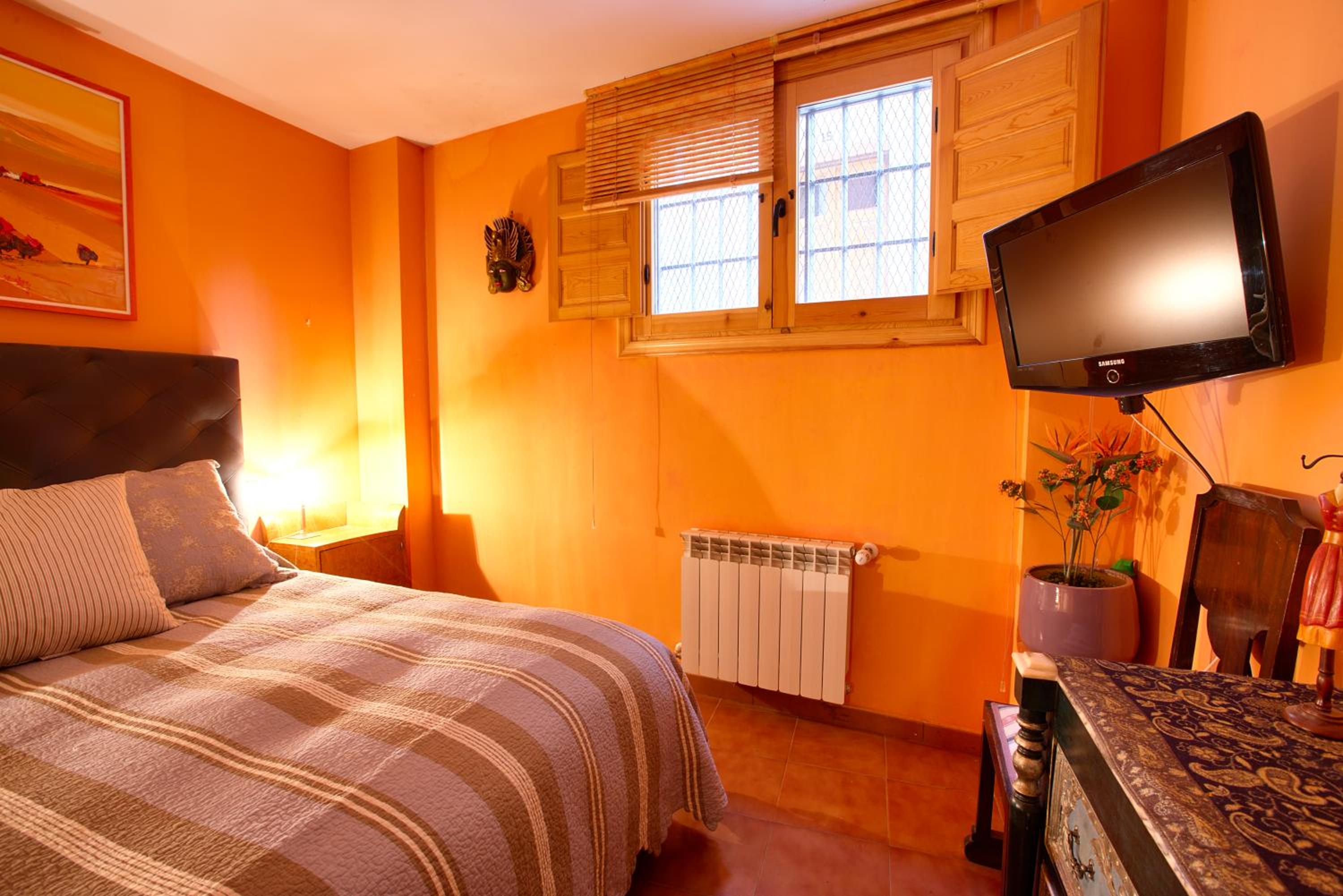 Apartment with Mountain View photo 3