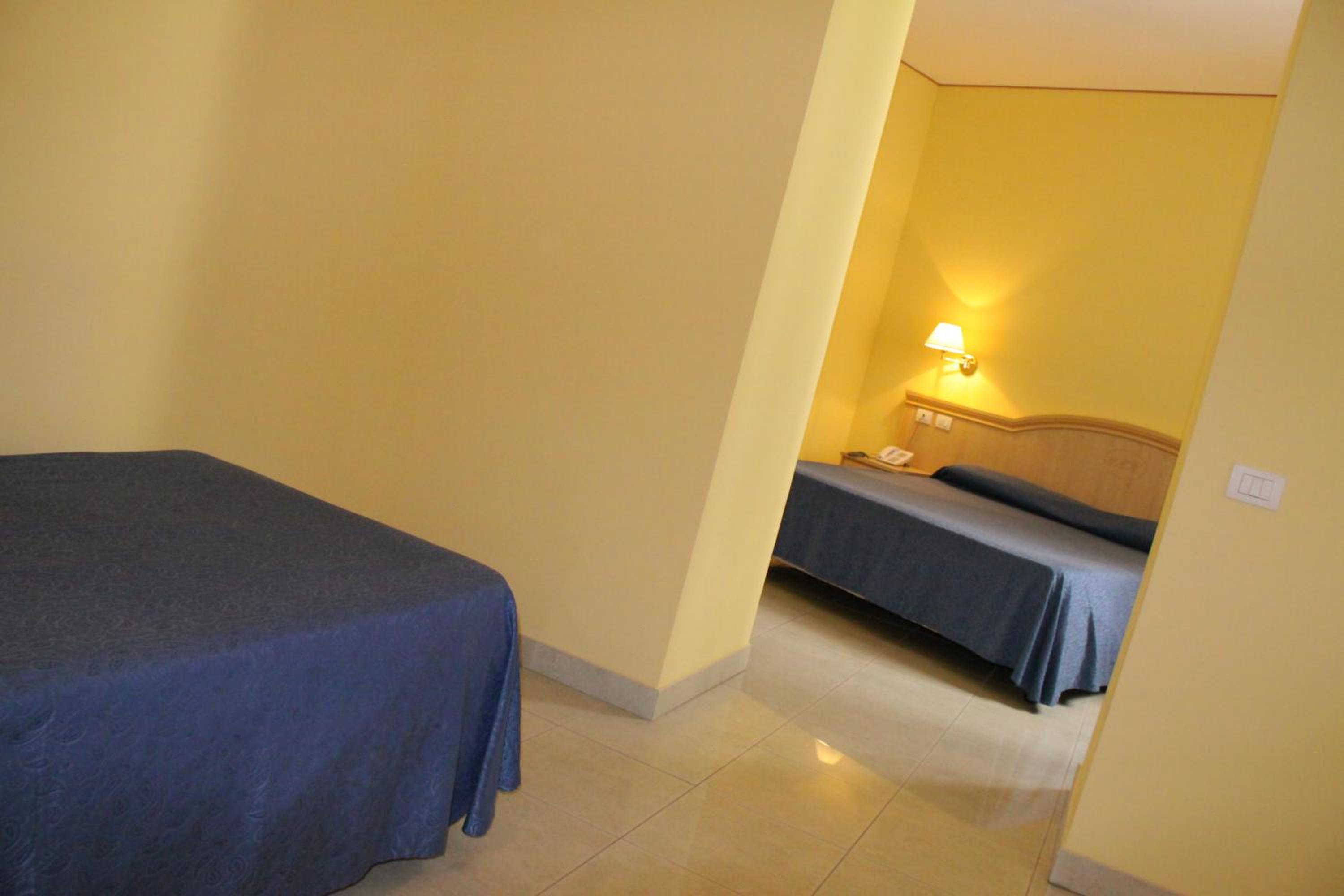 Quadruple Room photo 3
