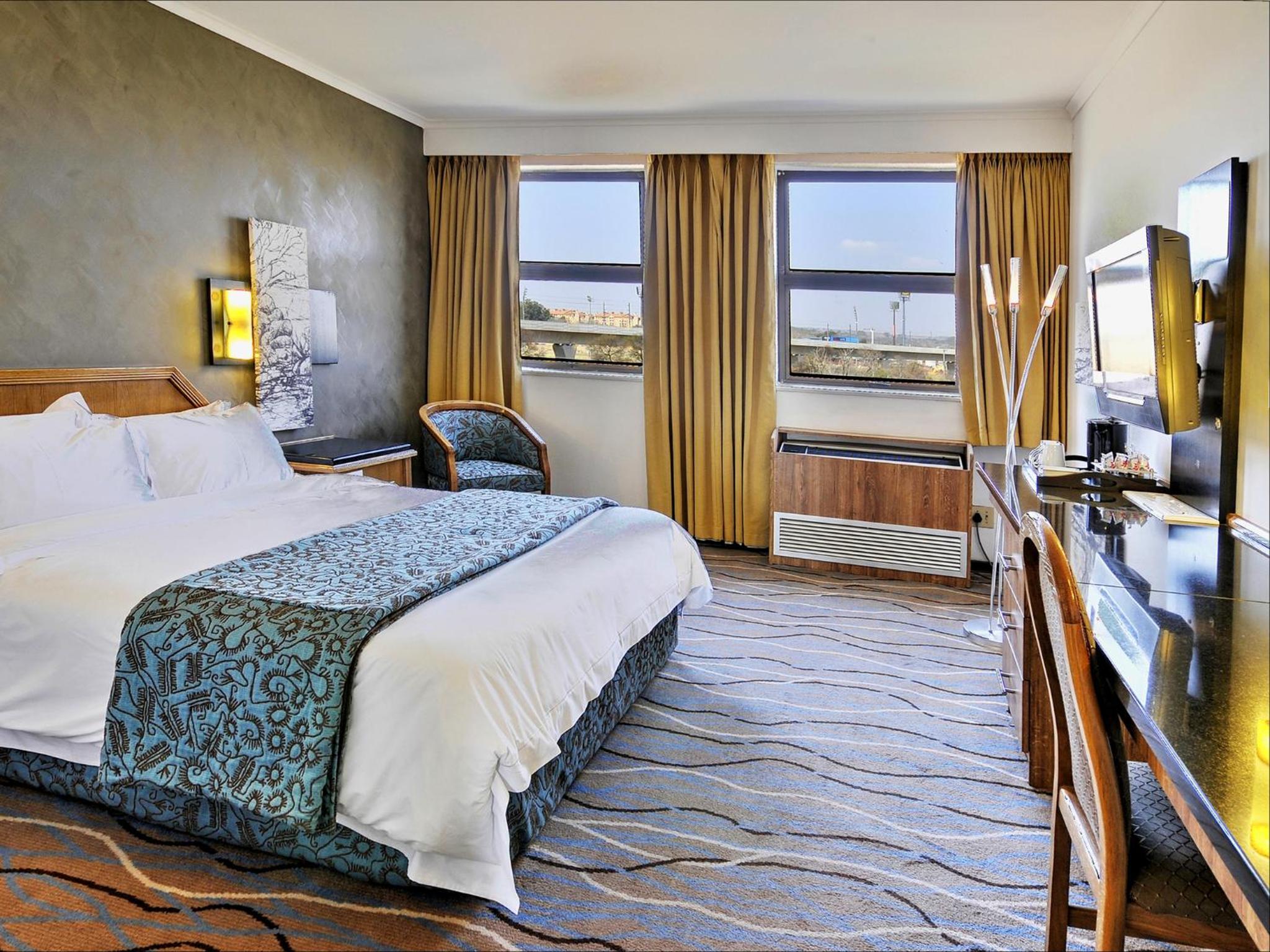 Standard Queen Room - Photo 2