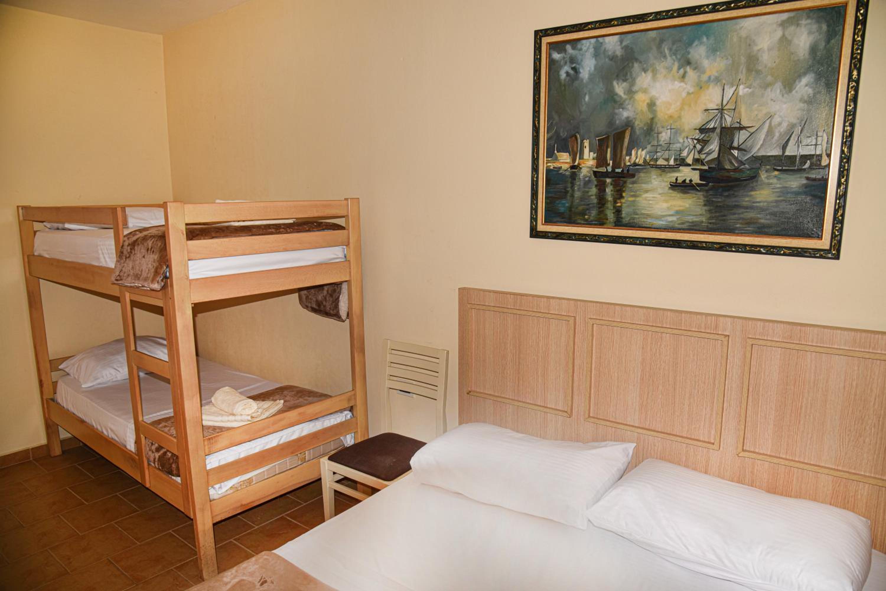One-Bedroom Apartment - Sea View