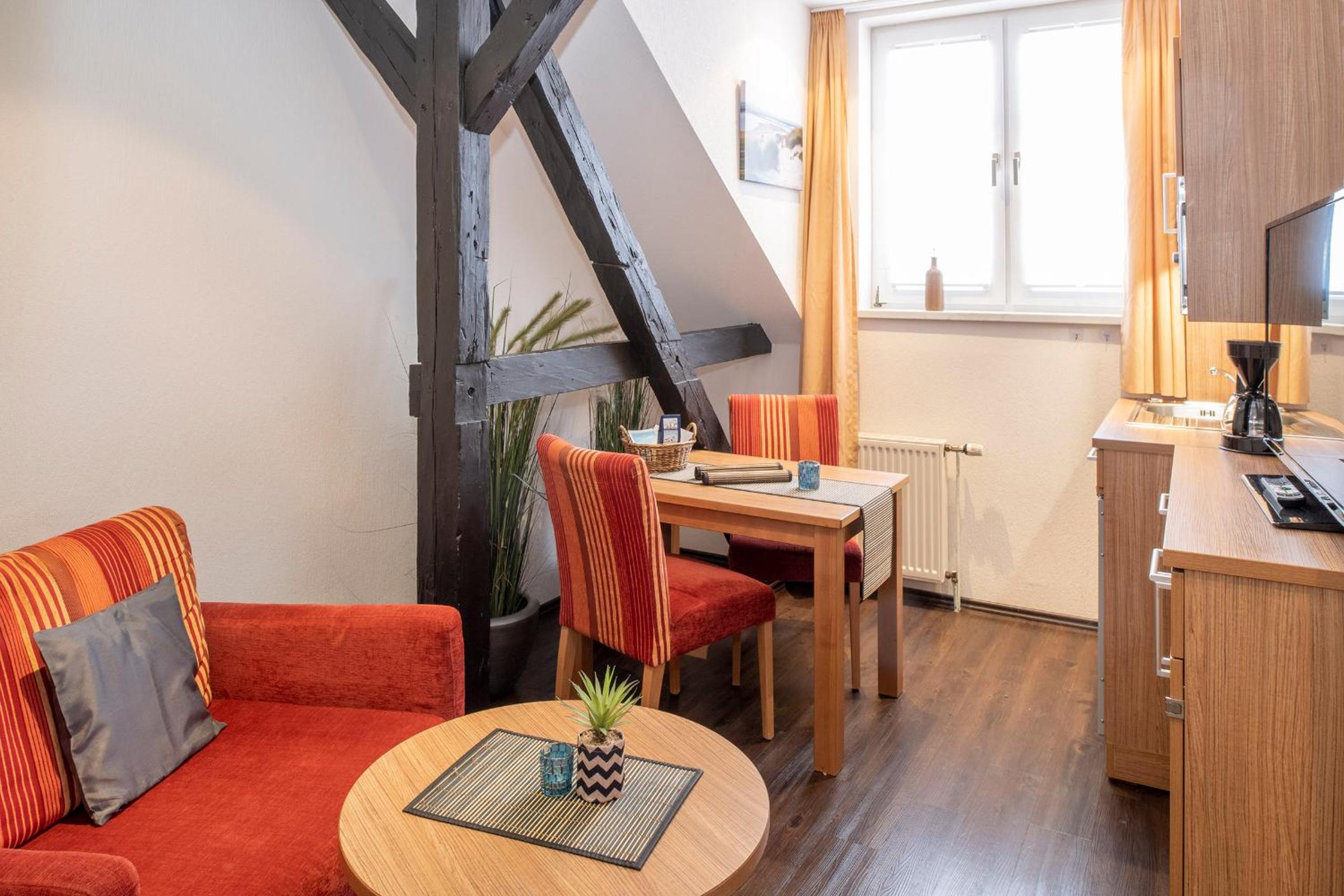 Small Apartment photo 1