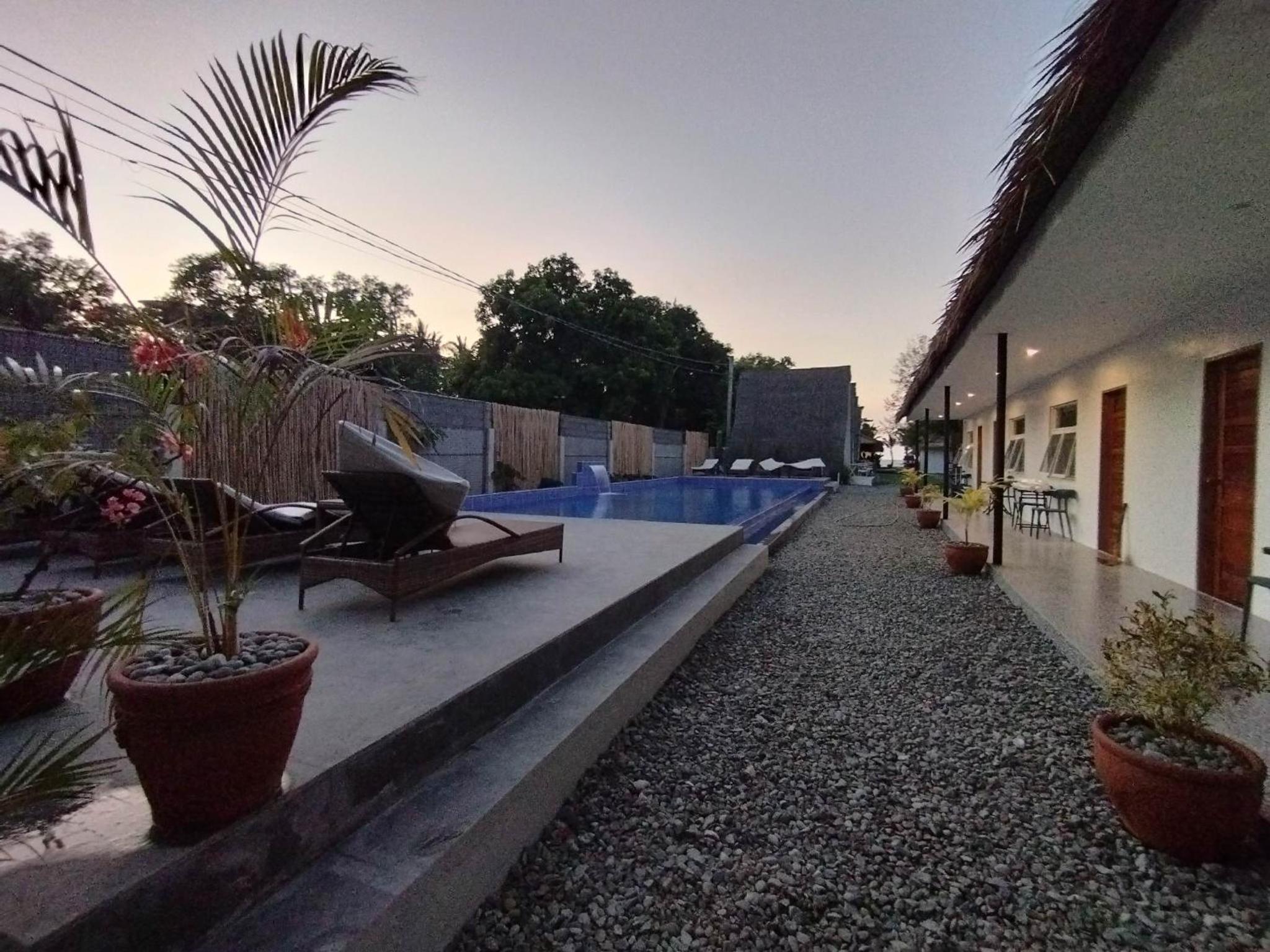 Double Room with Pool View photo 3