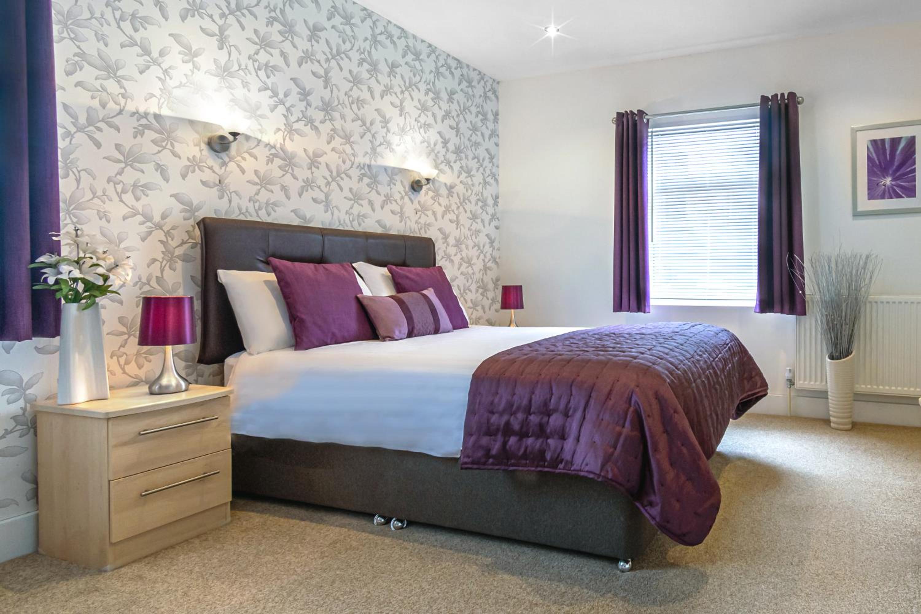 Large Deluxe Double Room with Shower - Room 8 photo 3