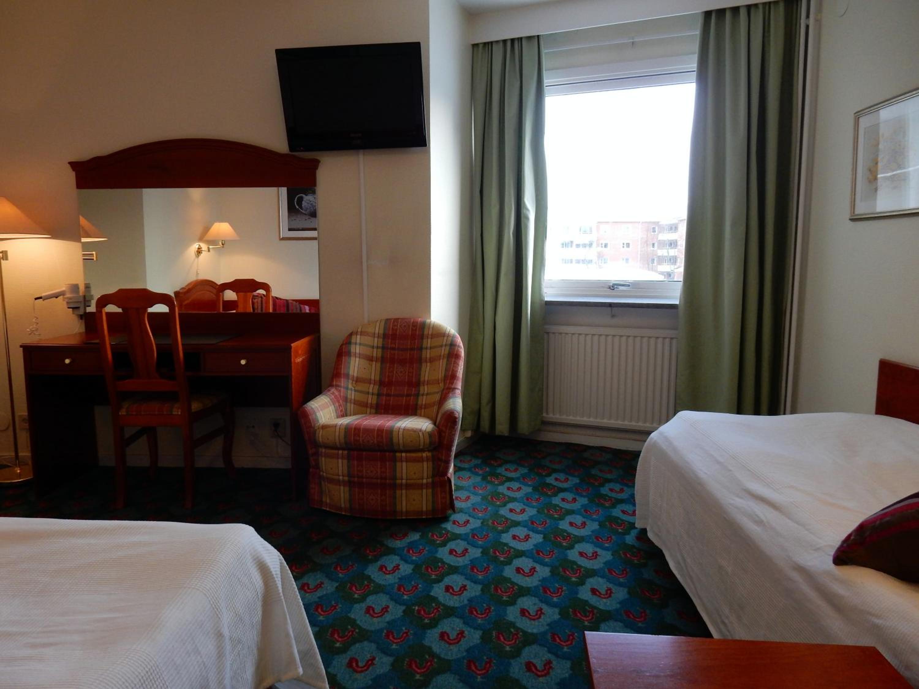 Double or Twin Room photo 2