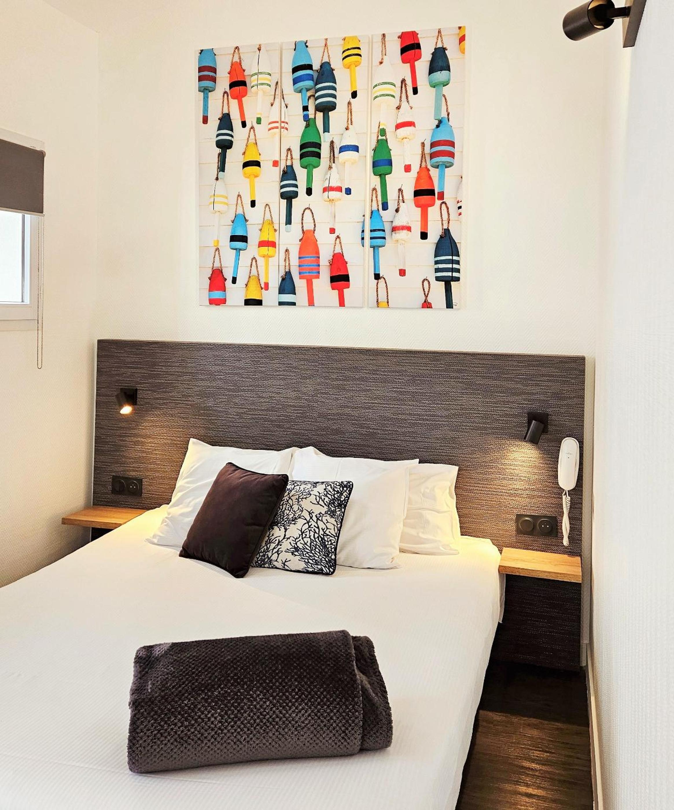 Terrace Side - Suite