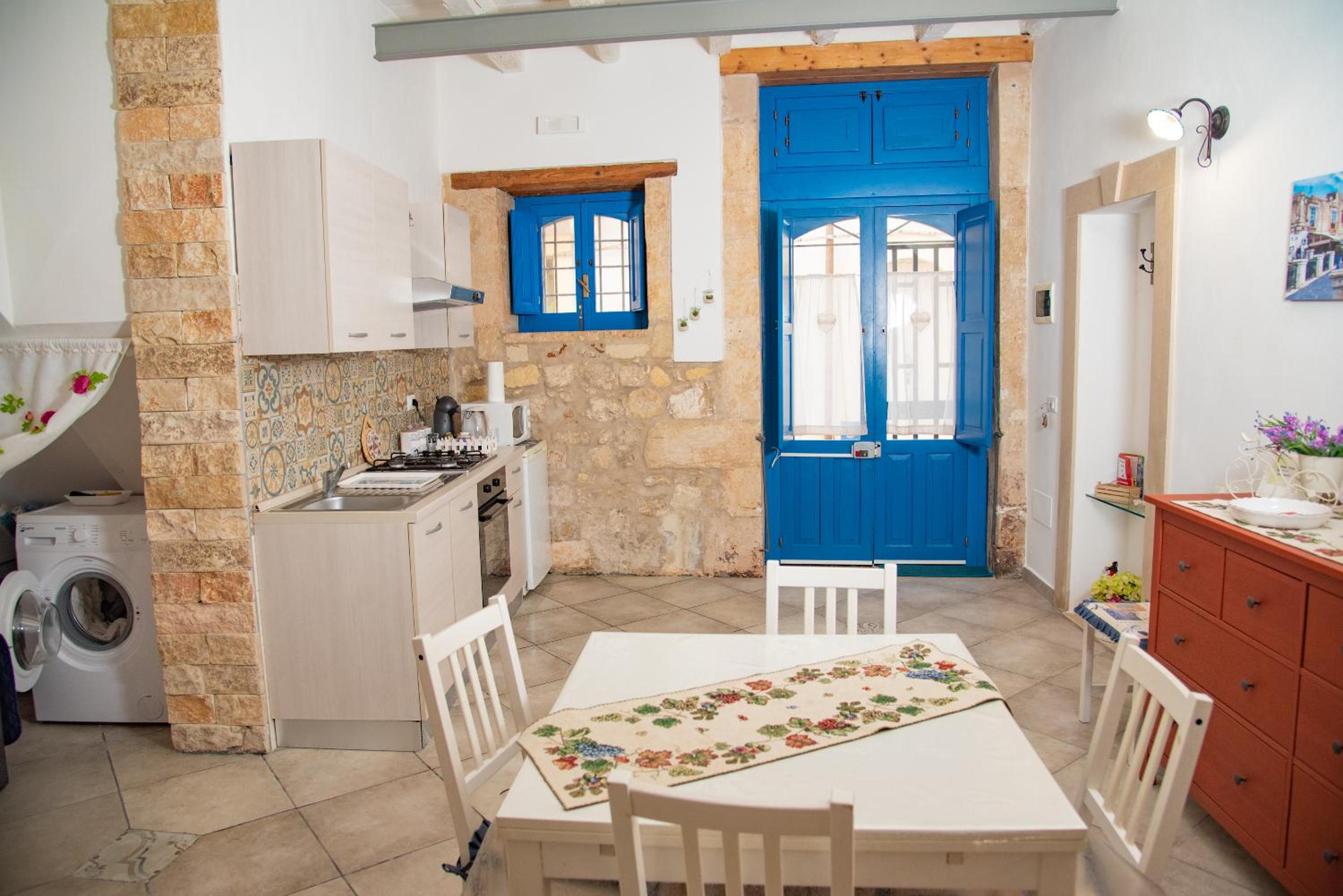 Apartment - Ground Floor - Photo 4