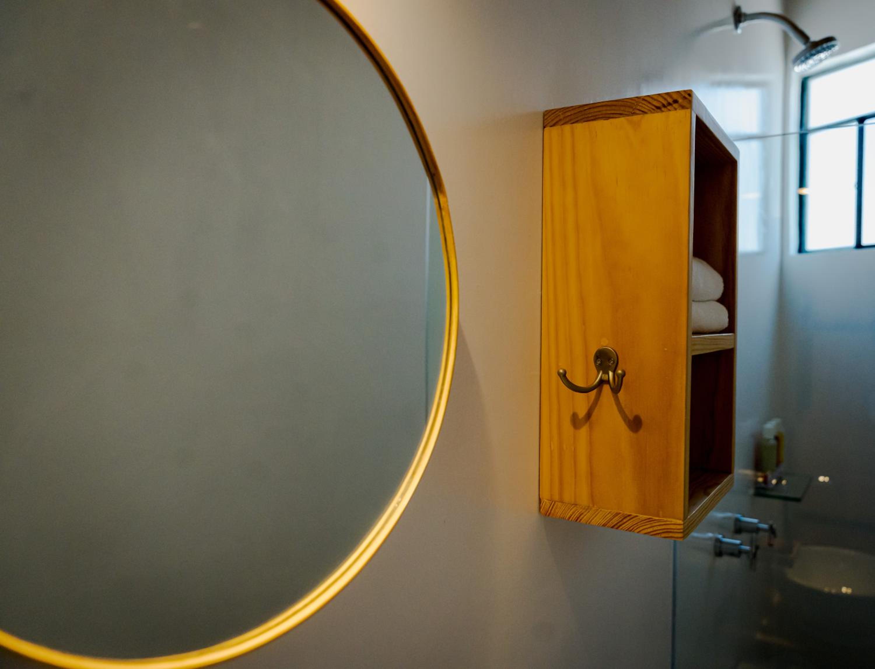 Single Round Room photo 3
