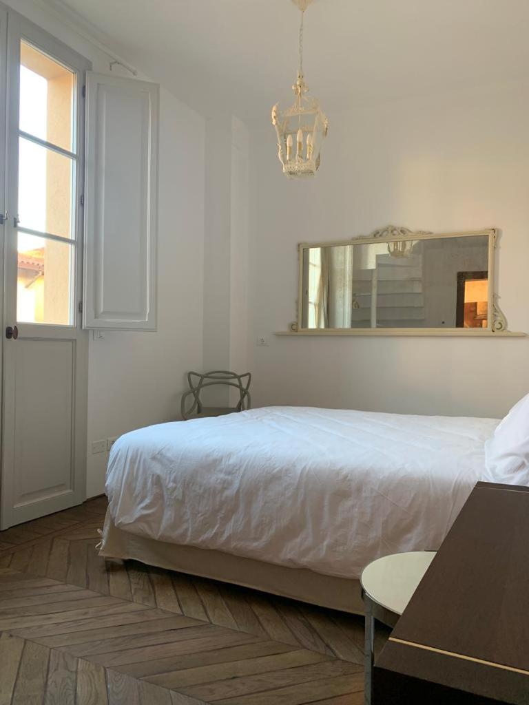 Deluxe Triple Room photo 2