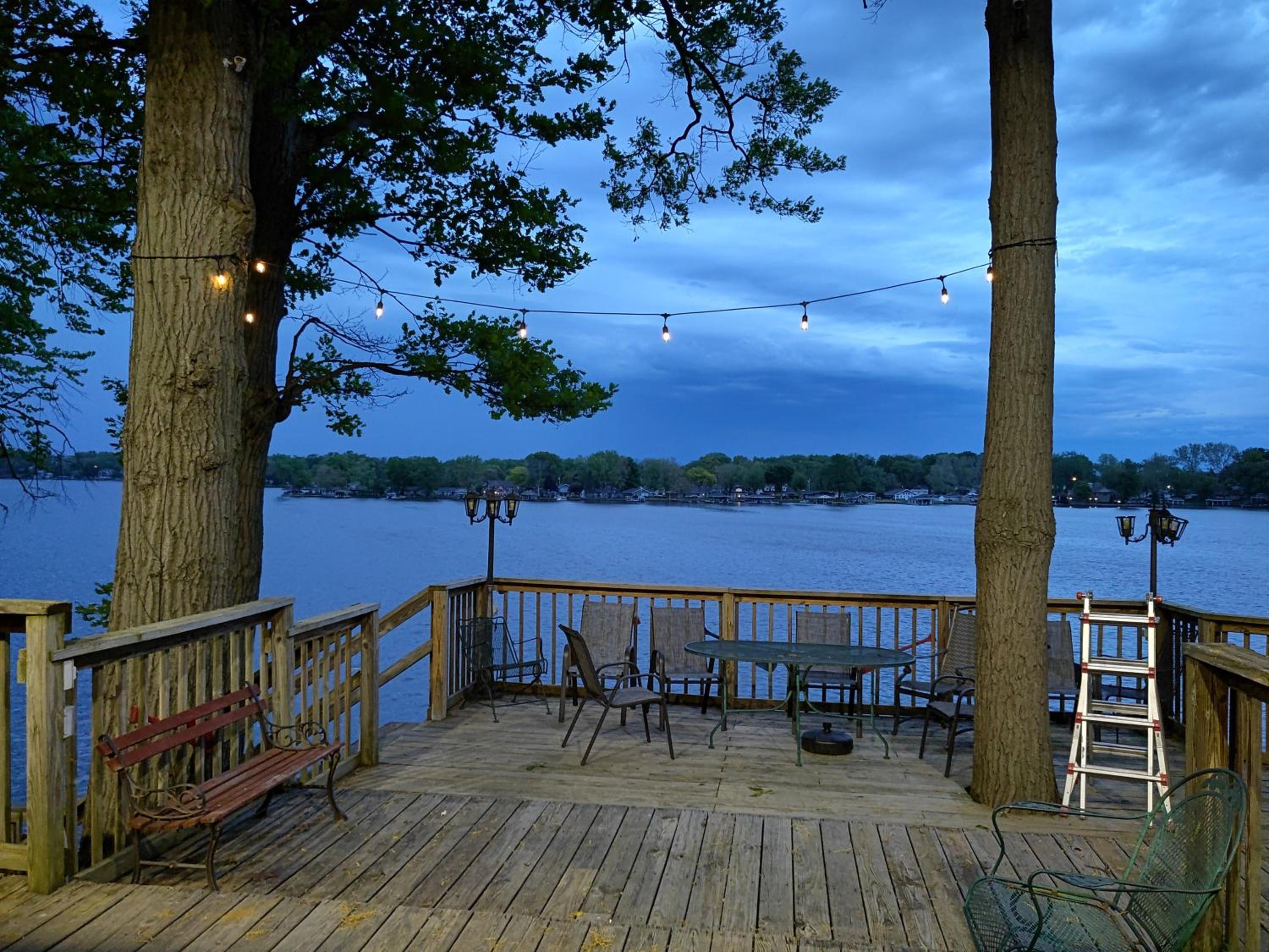 Quadruple Room with Lake View photo 3