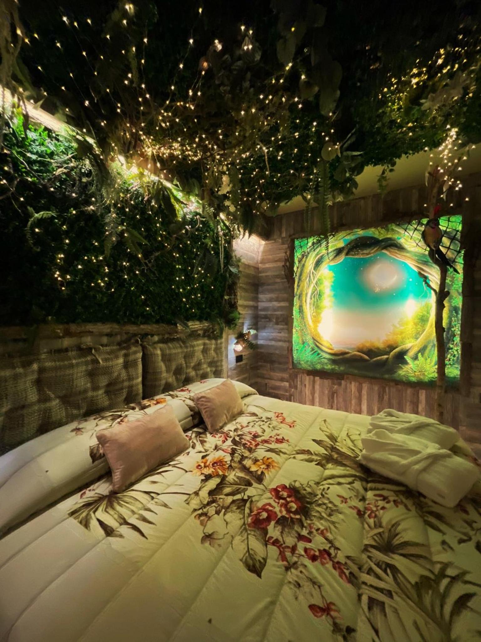 Deluxe Double Room with Bath photo 2