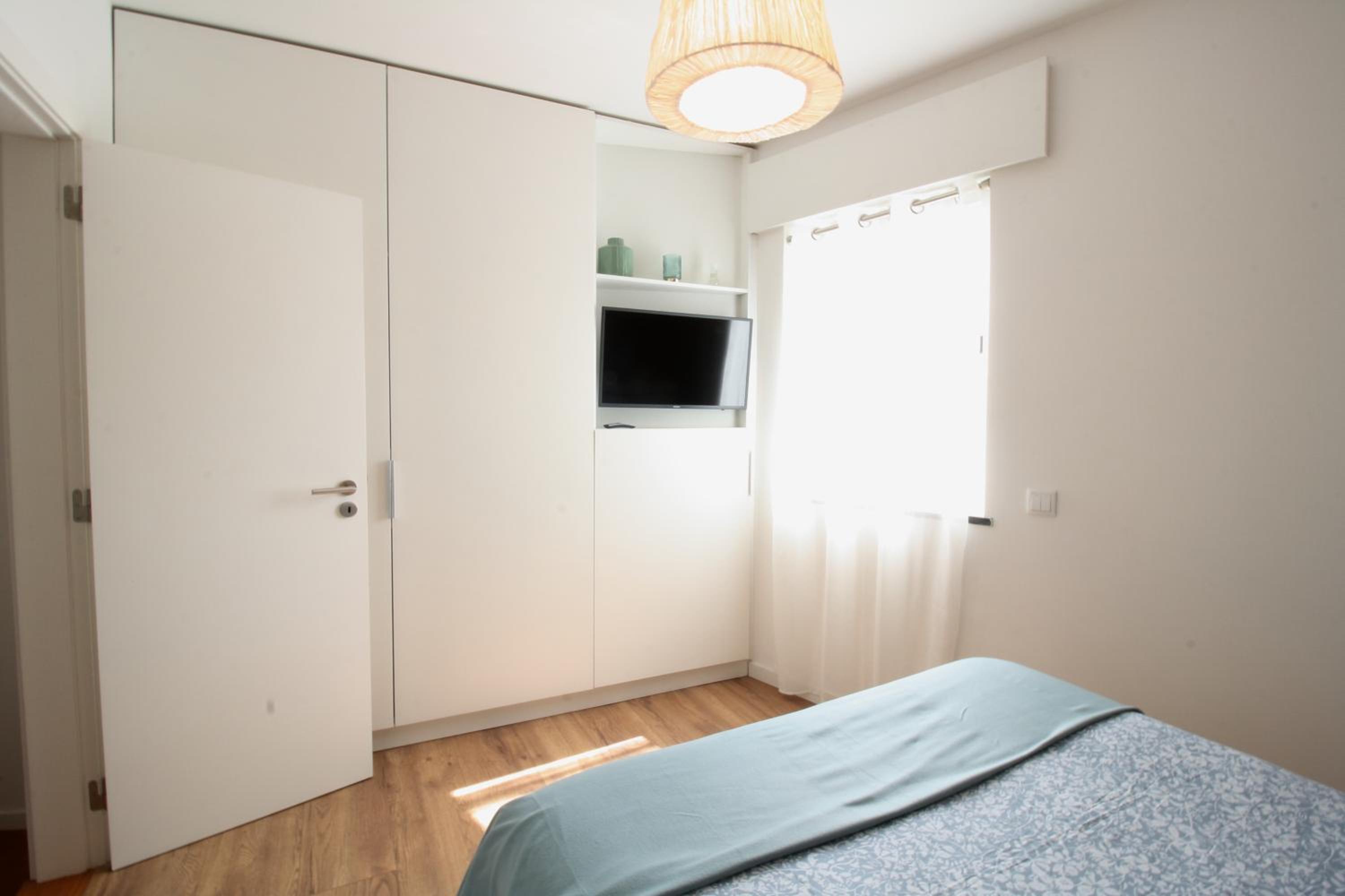 Two-Bedroom House photo 3