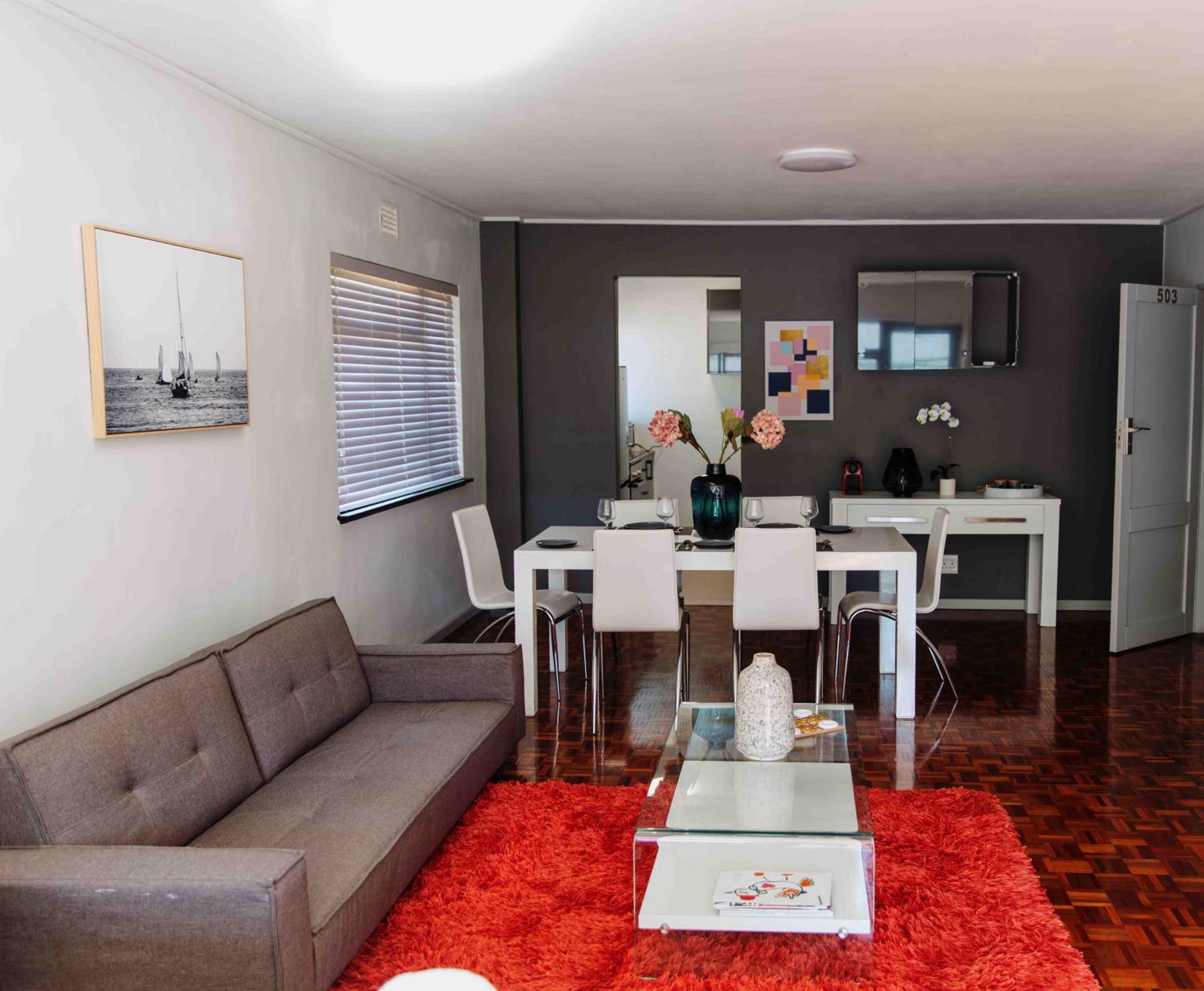Family Studio - Photo 24