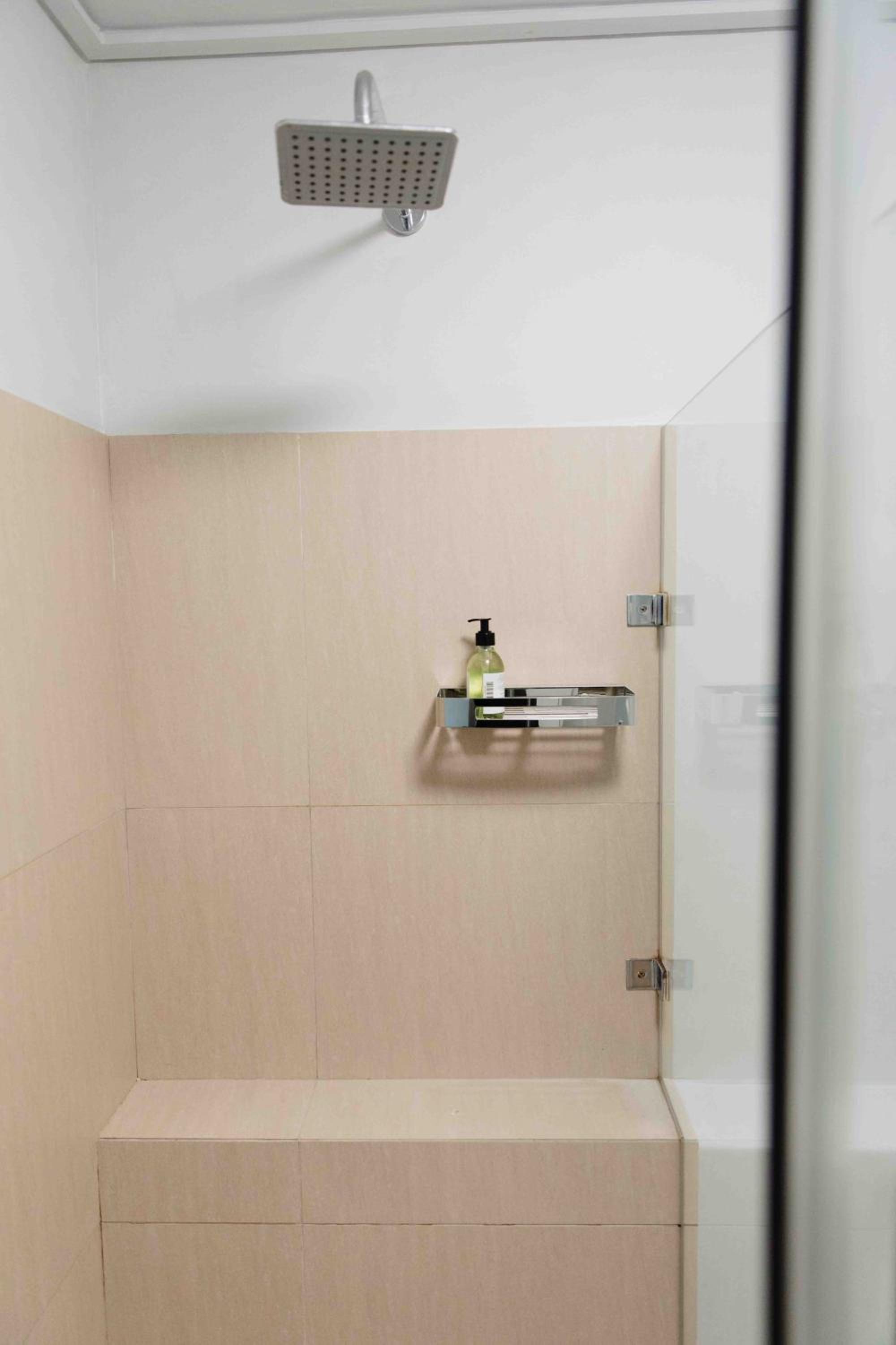 Family Studio - Photo 14
