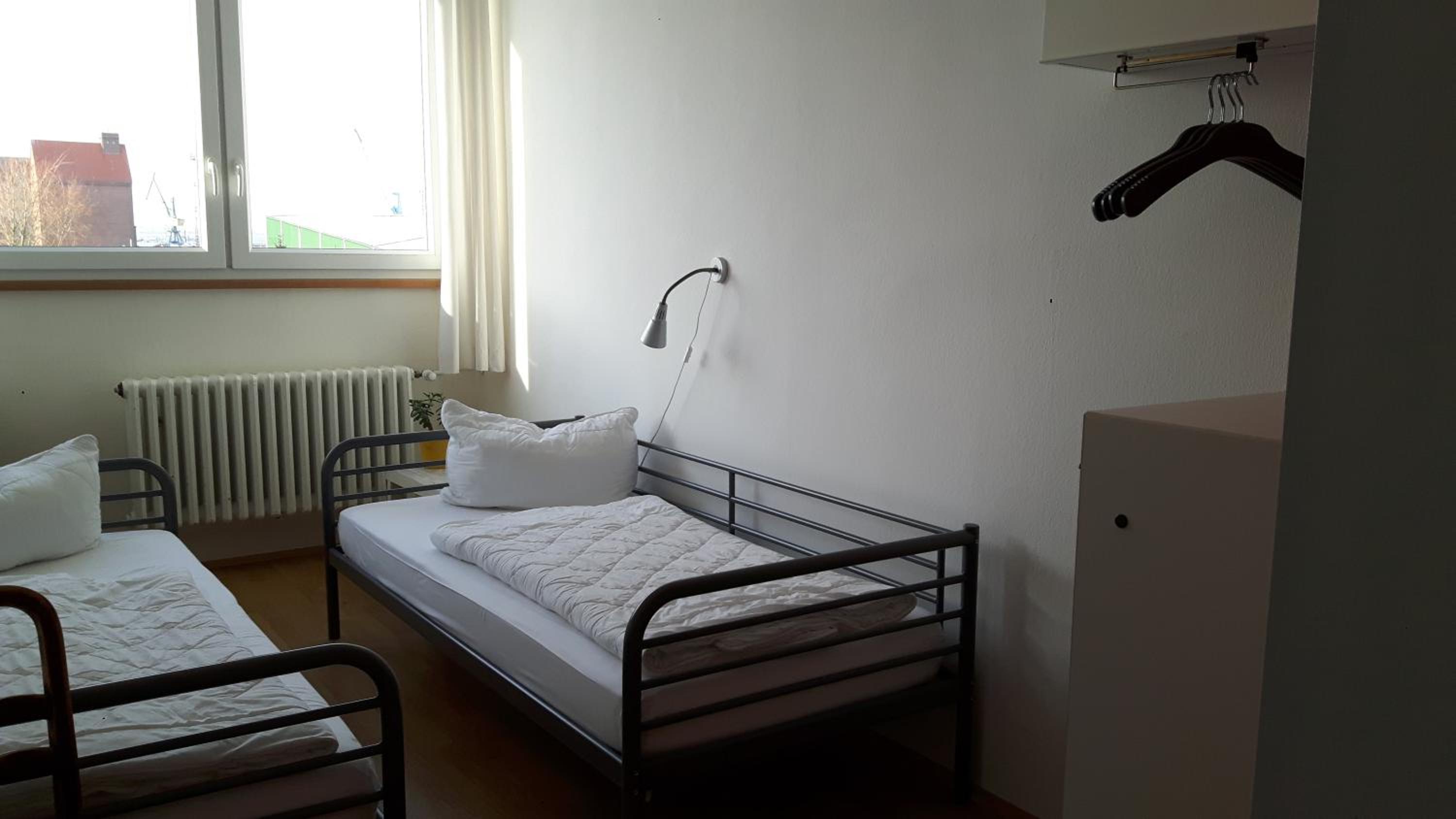 Single Room with Shared Bathroom photo 1