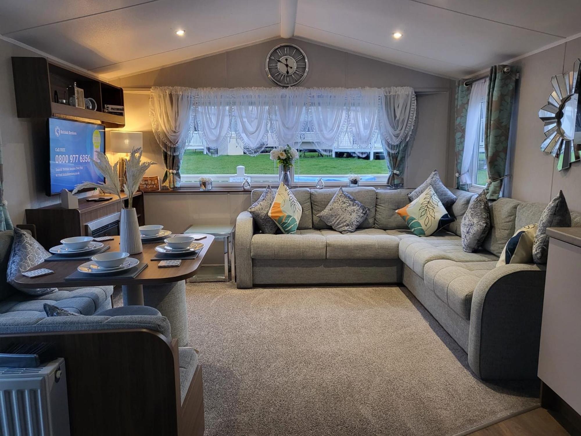 Caravan photo 1