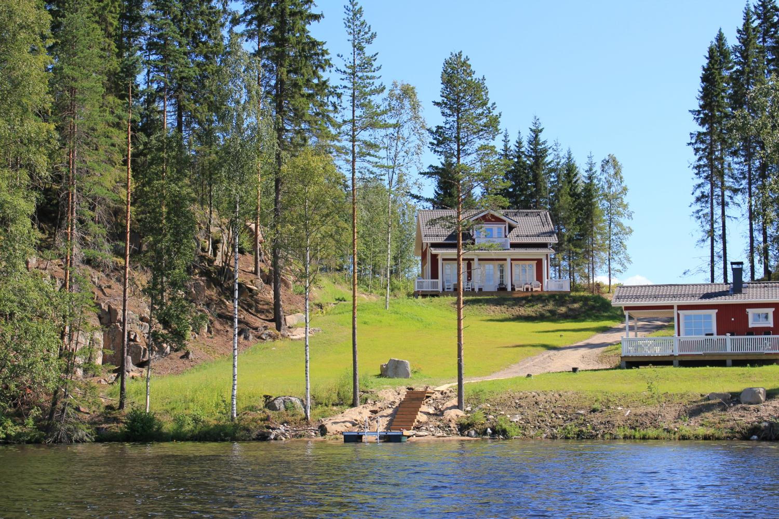 Villa photo 2
