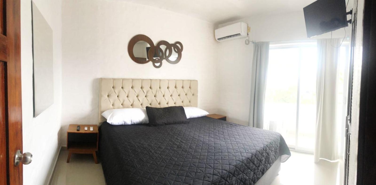 Two-Bedroom Apartment - Photo 16