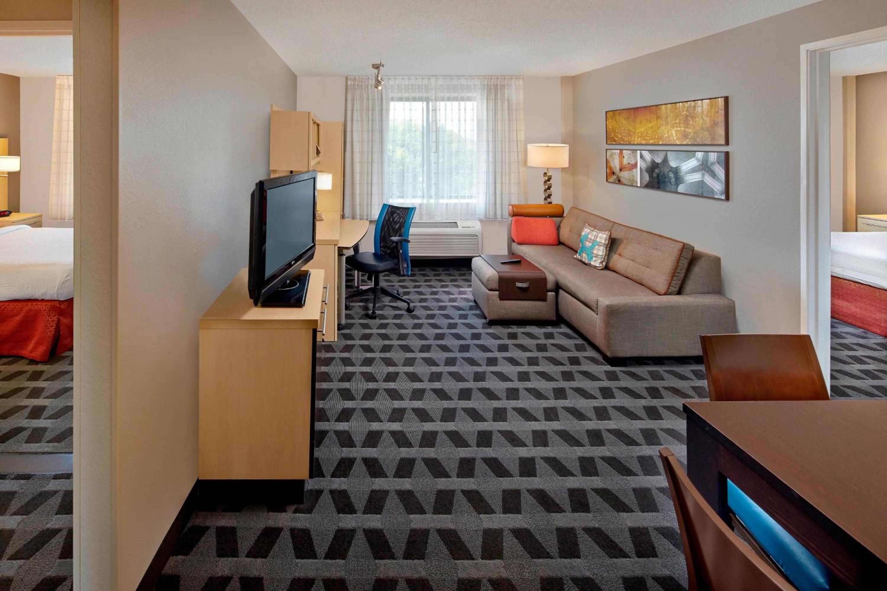  Two-Bedroom Suite - Photo 1