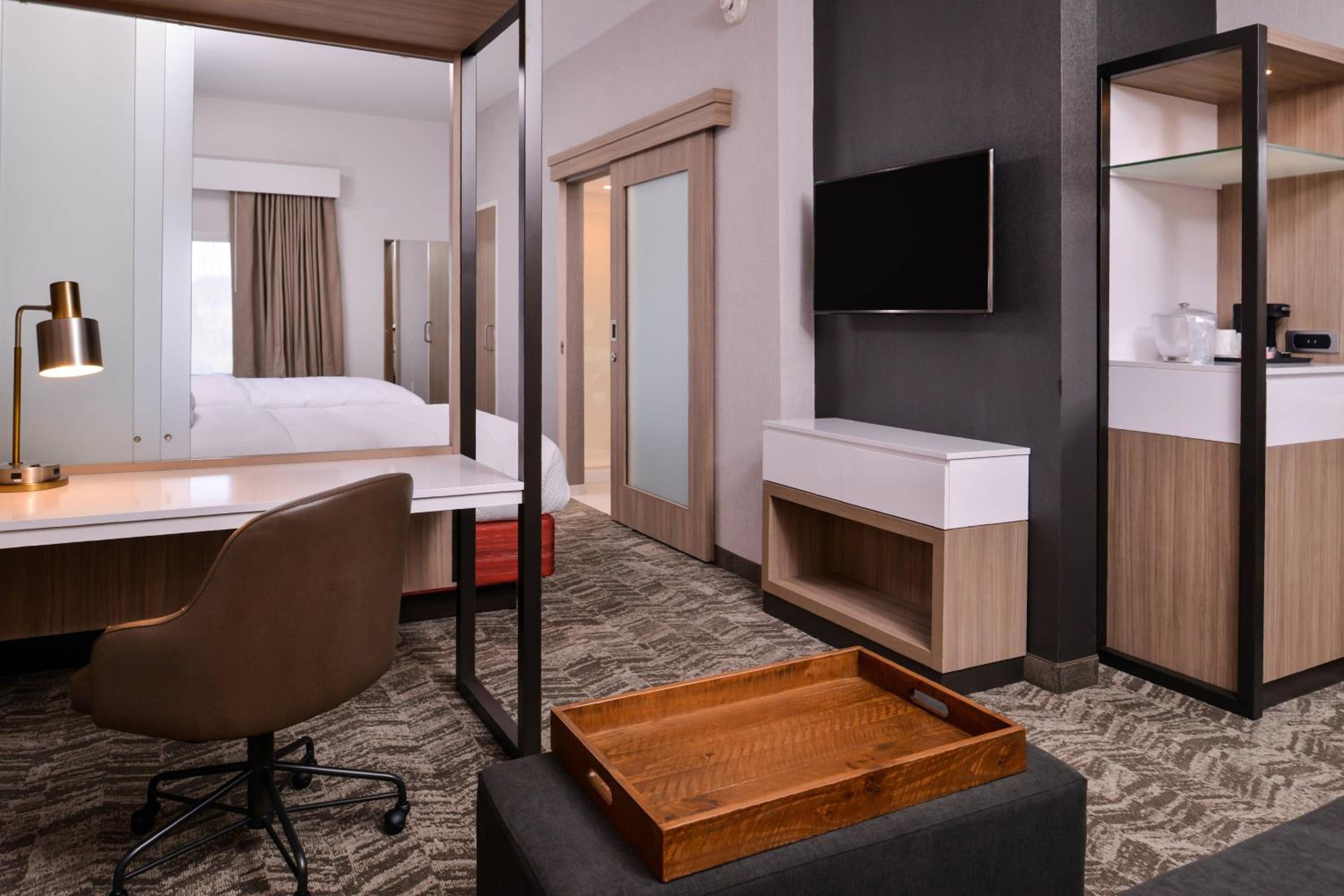 Queen Suite with Two Queen Beds and Trundle Sofa - Hearing Accessible photo 2