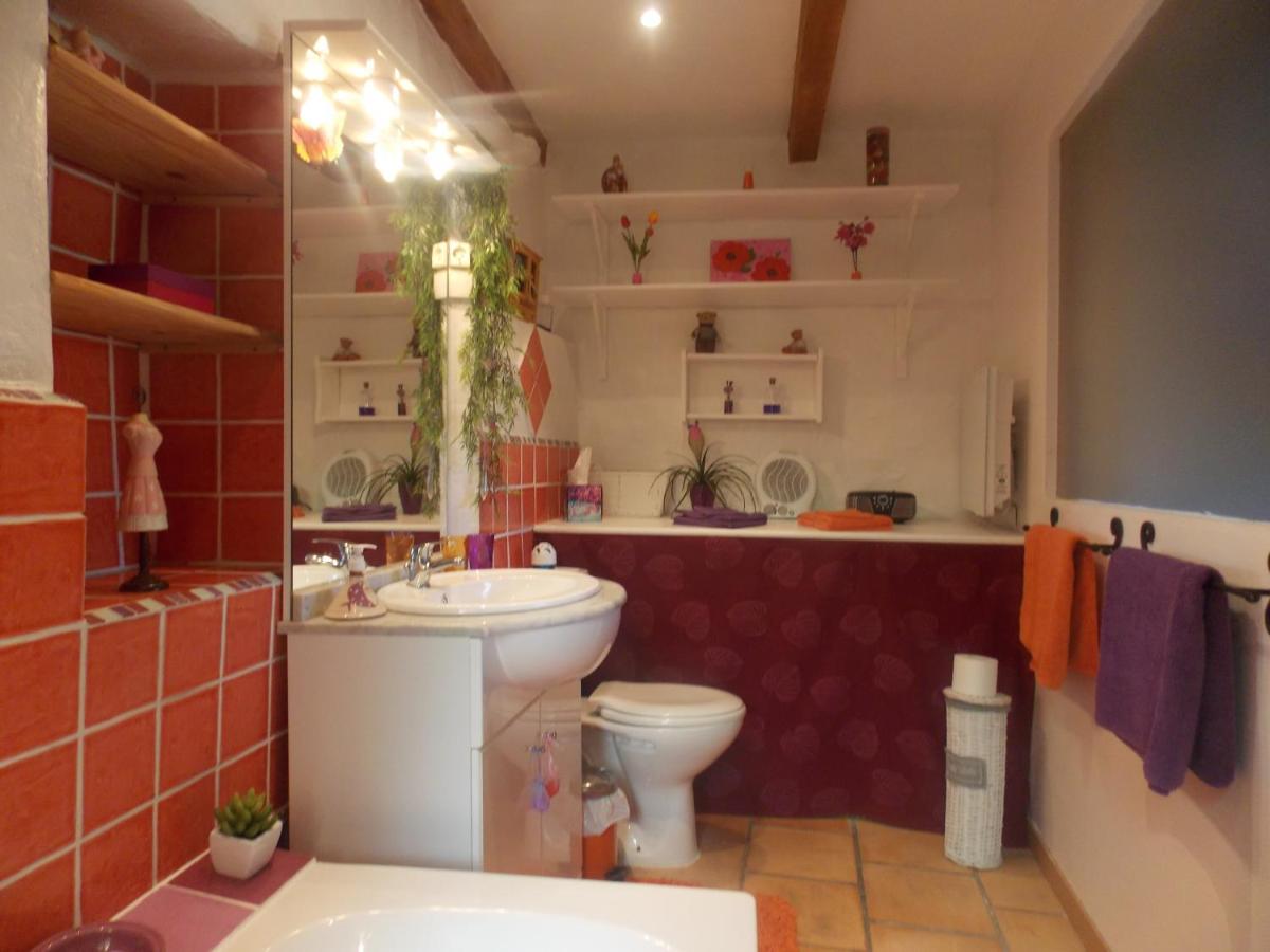 Double Room with Garden View - Photo 6