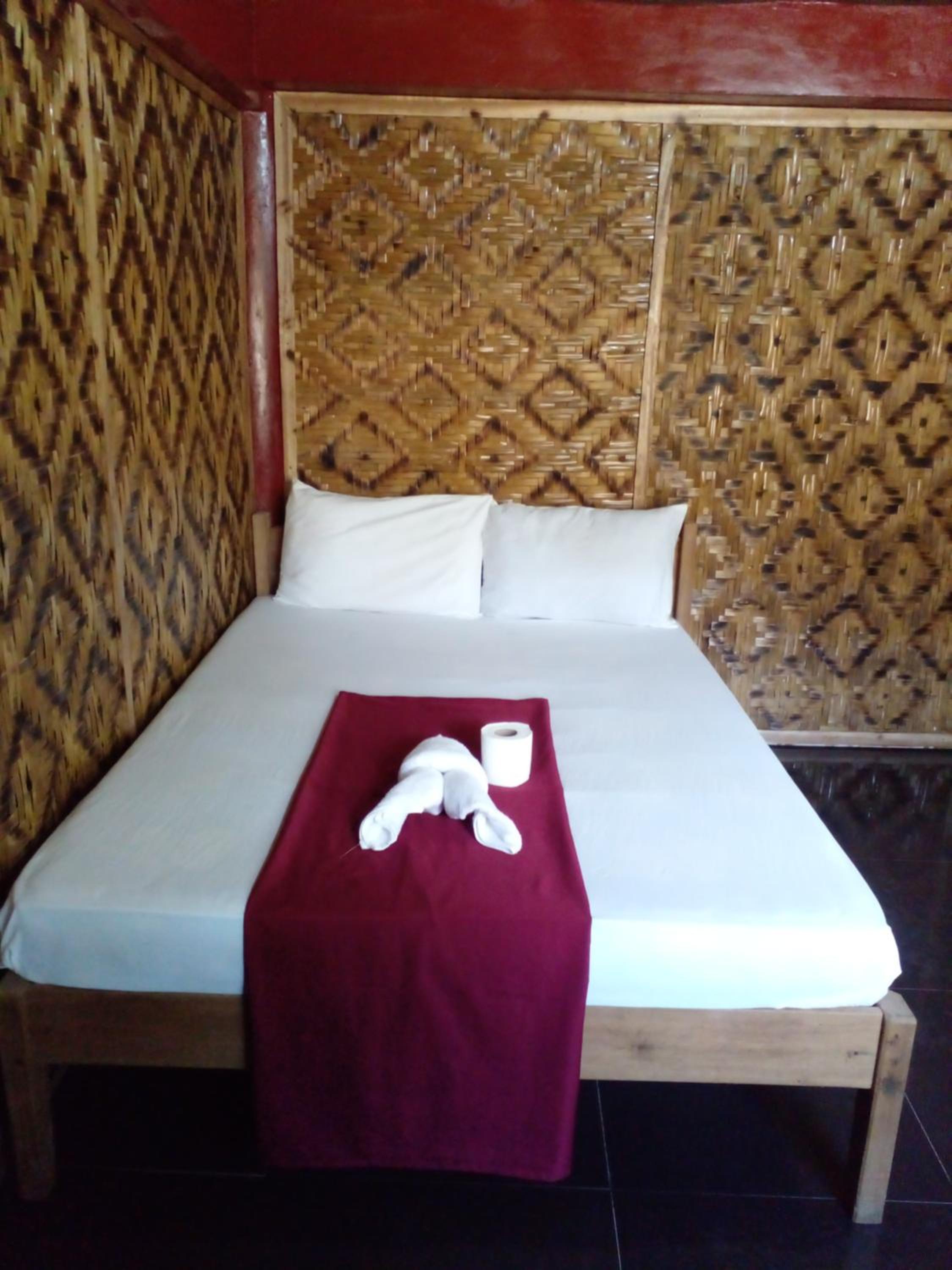 Double Room with Fan - Photo 4