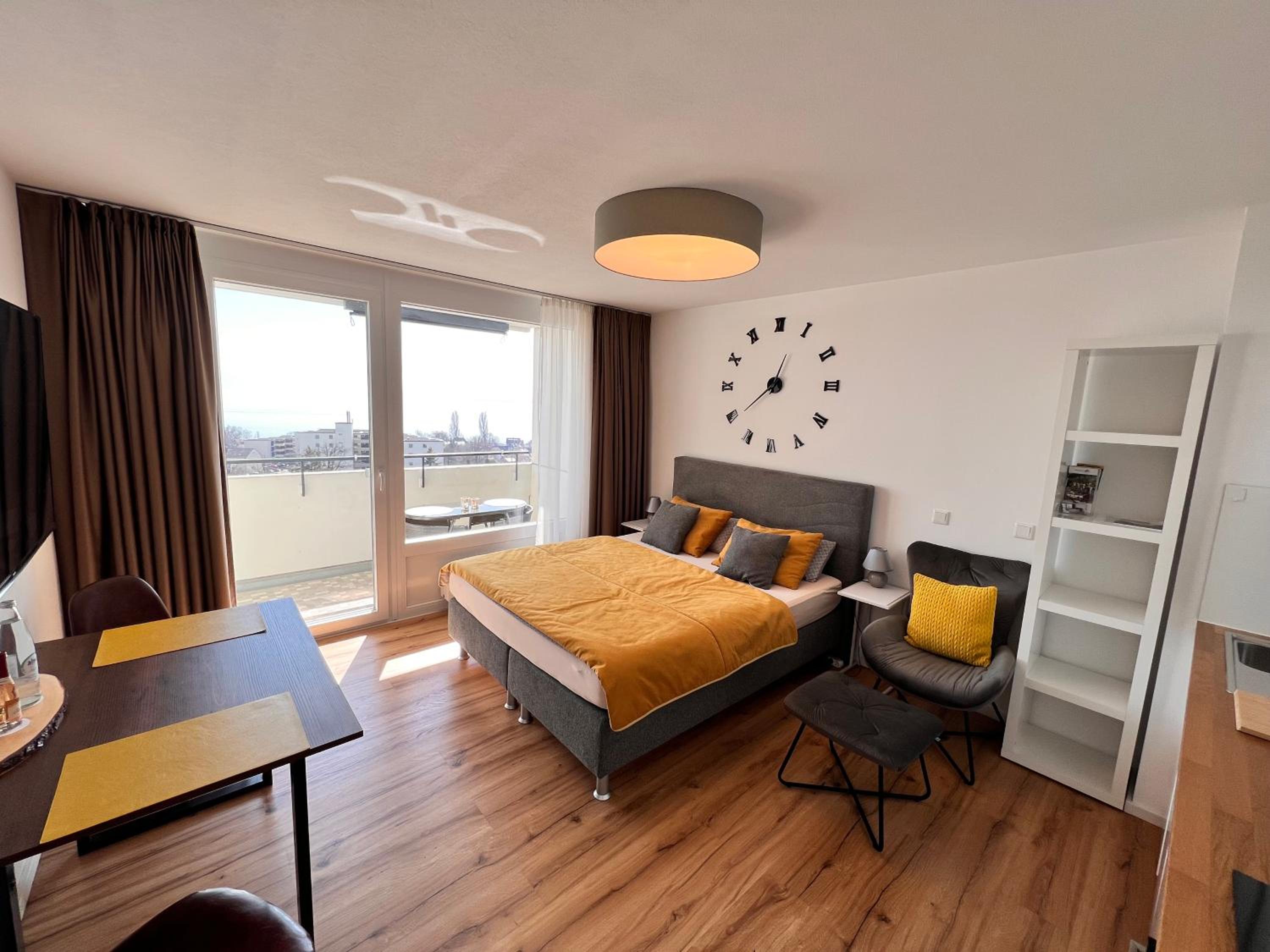 Apartment photo 1