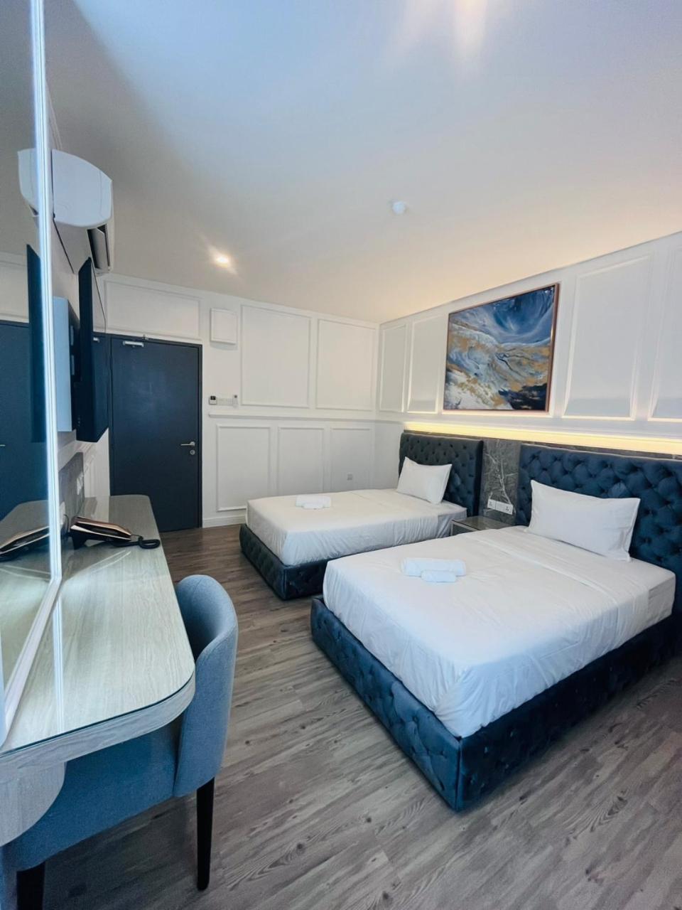 Deluxe Double or Twin Room photo 3