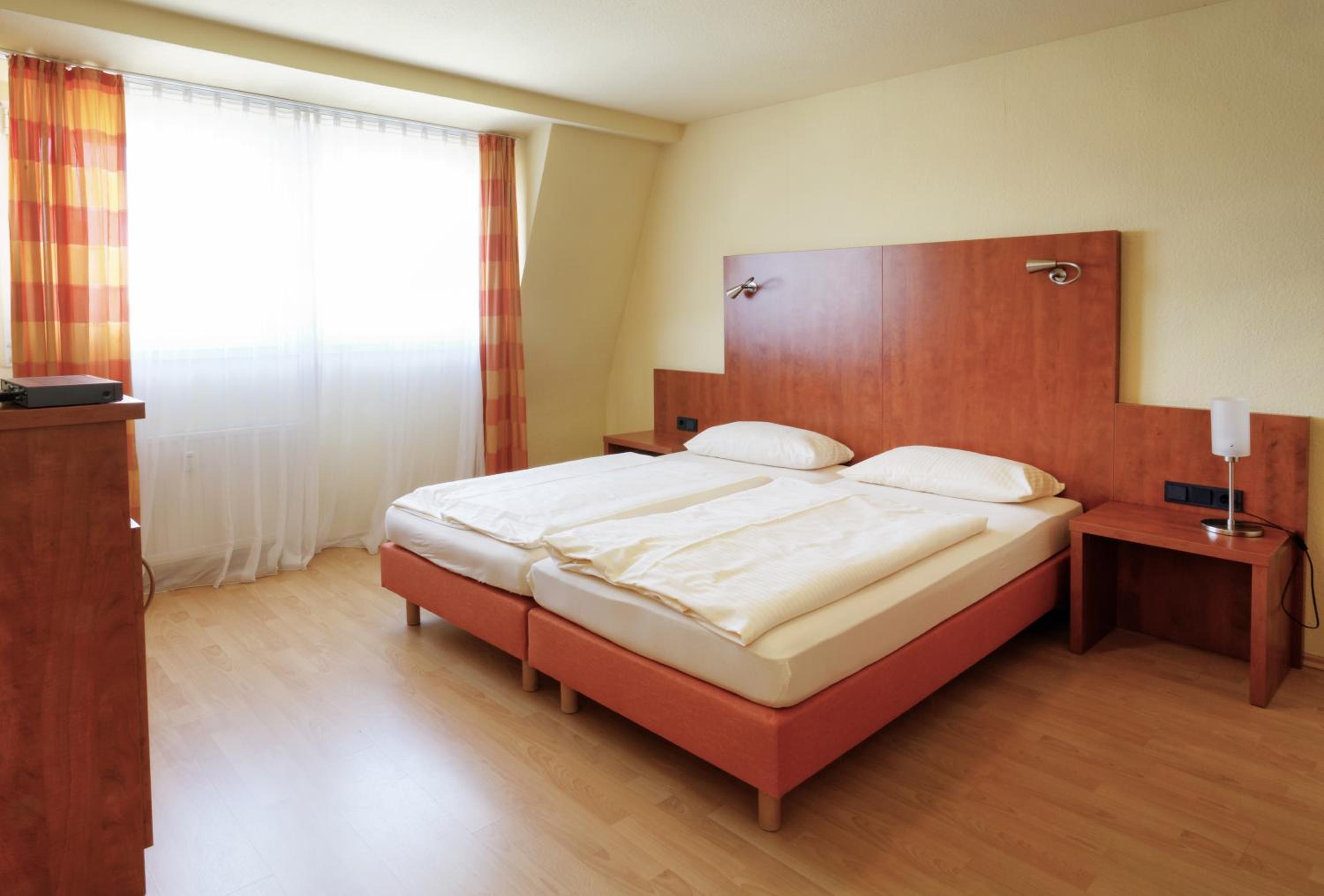 Double or Twin Room photo 2