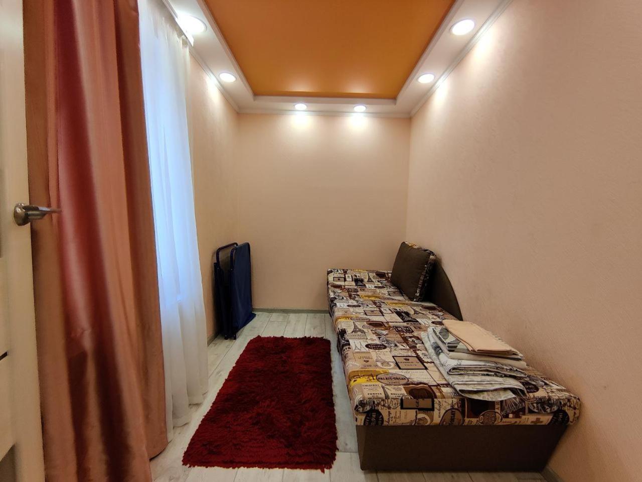 One-Bedroom Apartment photo 3