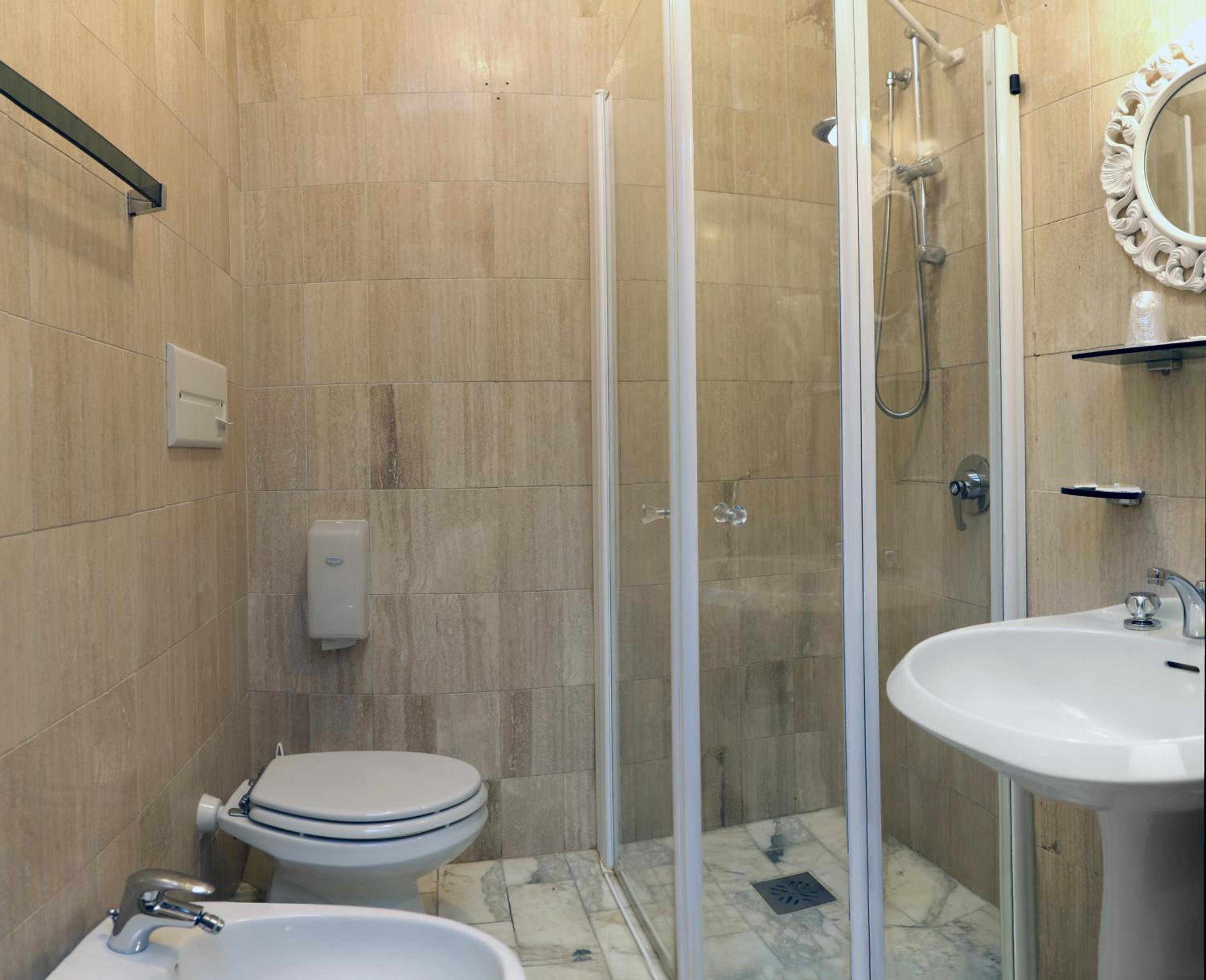 Triple Room - Photo 3