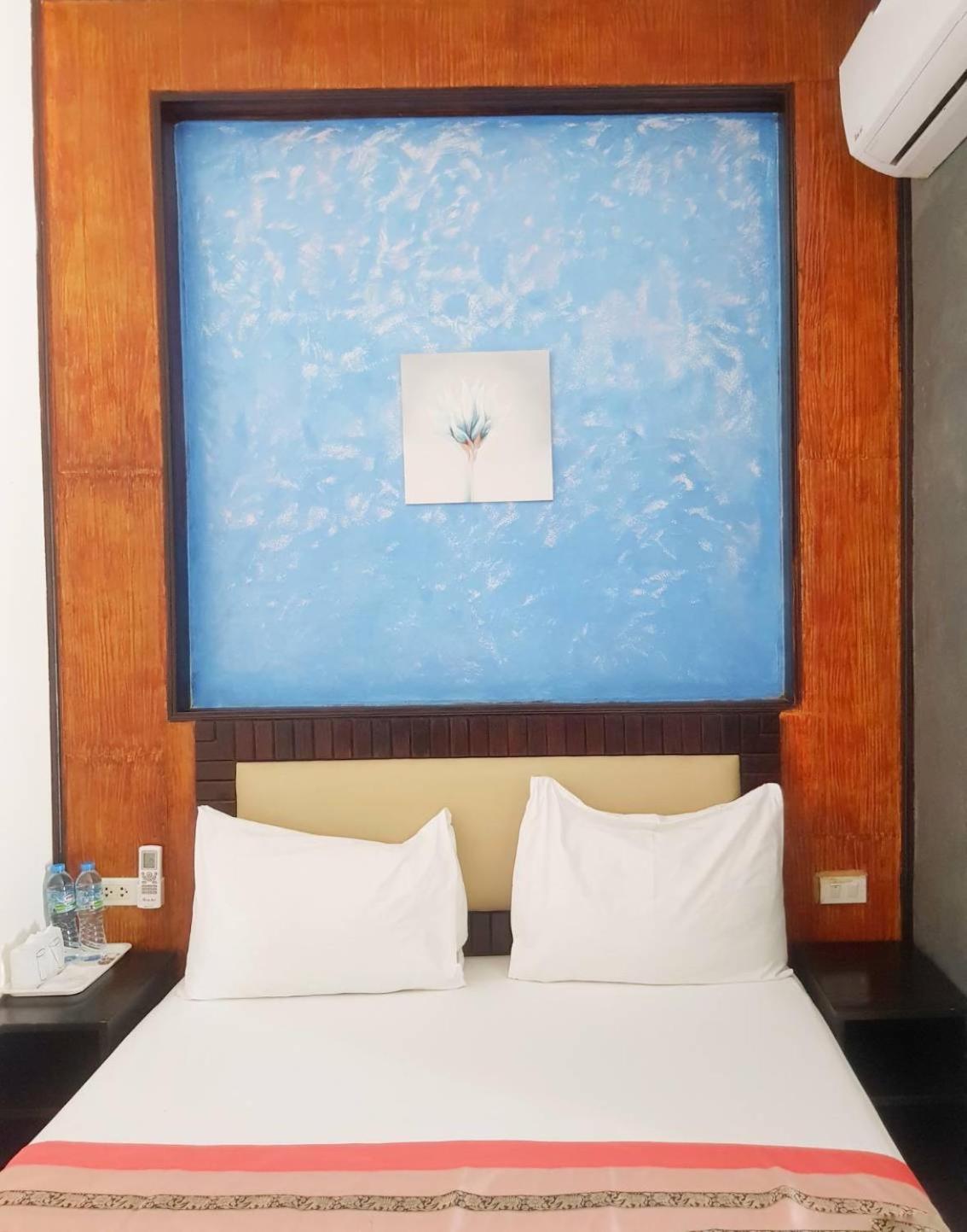 Standard Double Room - Photo 3